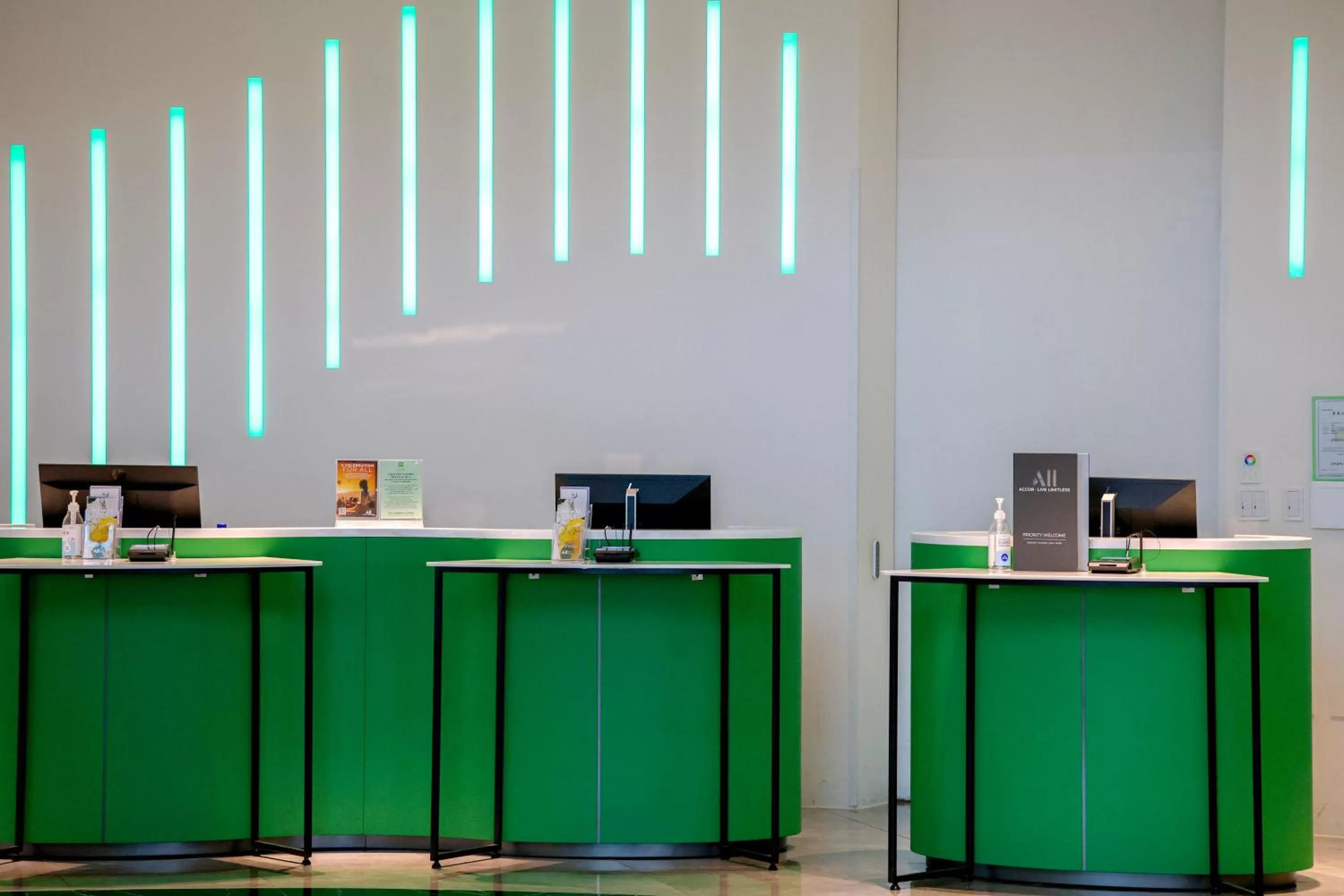 Lobby or reception in ibis Styles Ambassador Incheon Airport T2