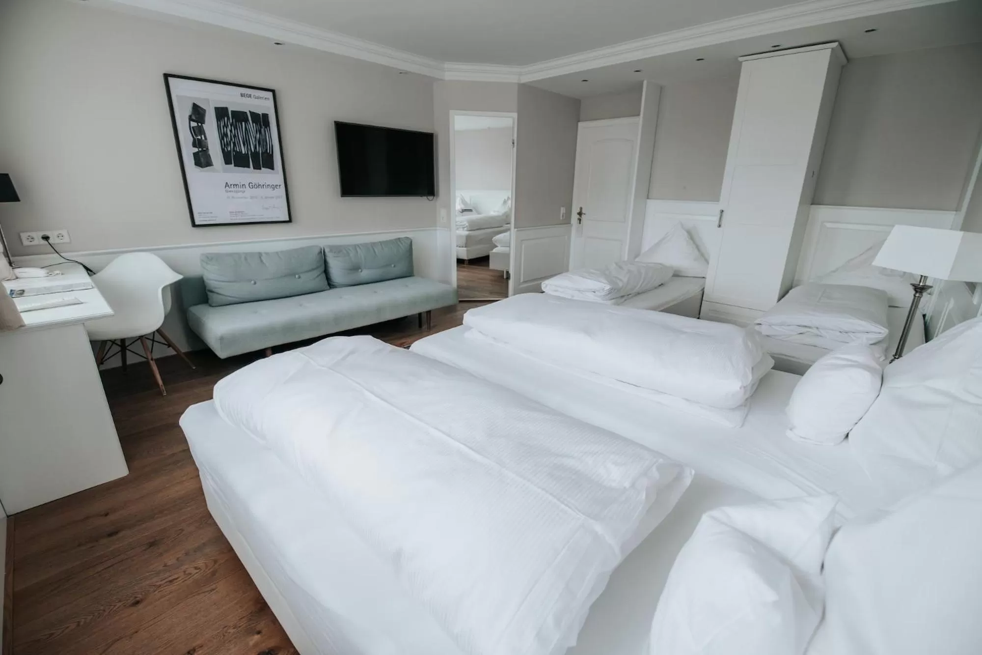 TV and multimedia, Bed in Boutique Hotel am Rathaus - Reblaus