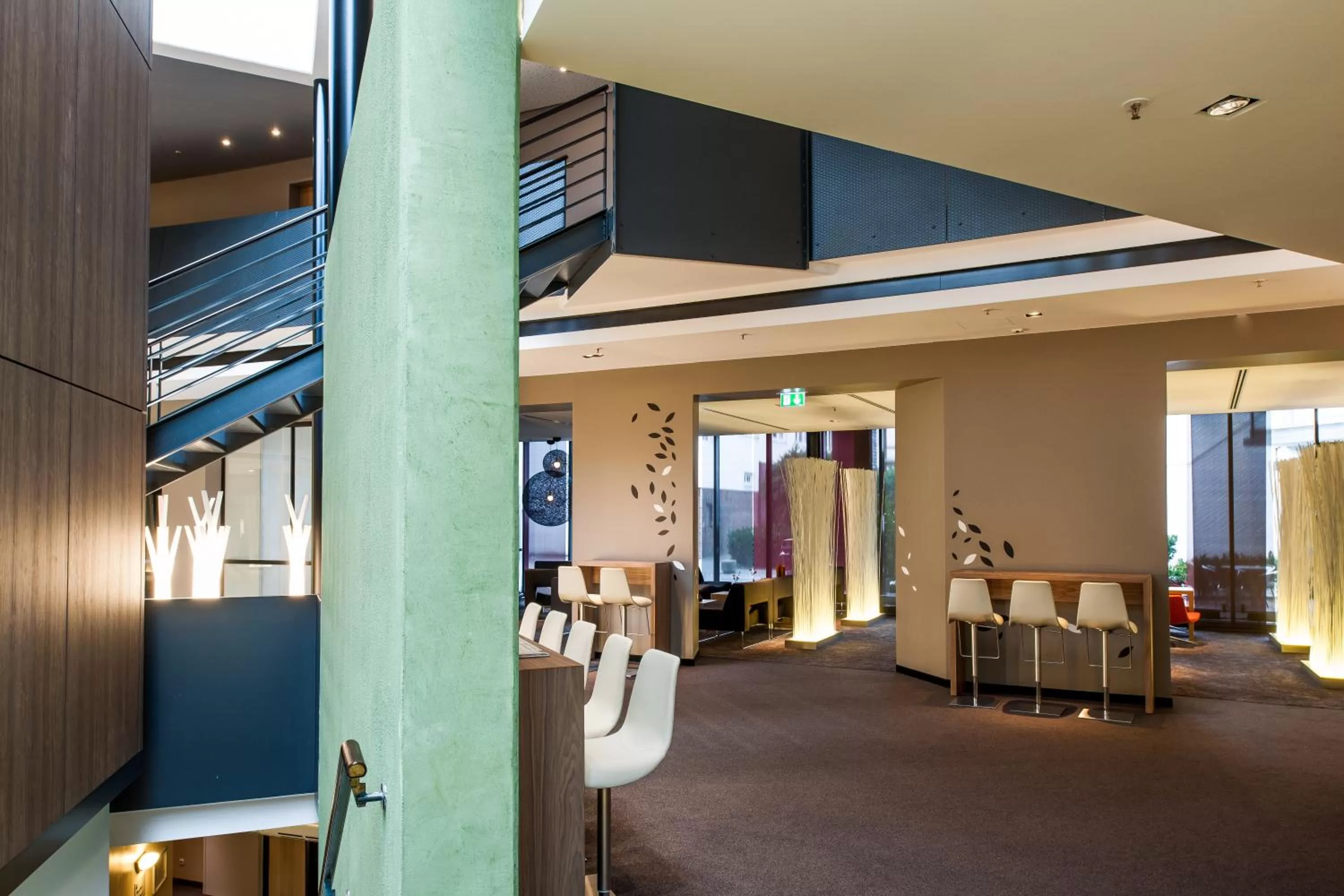 Lounge or bar in Novotel Hannover