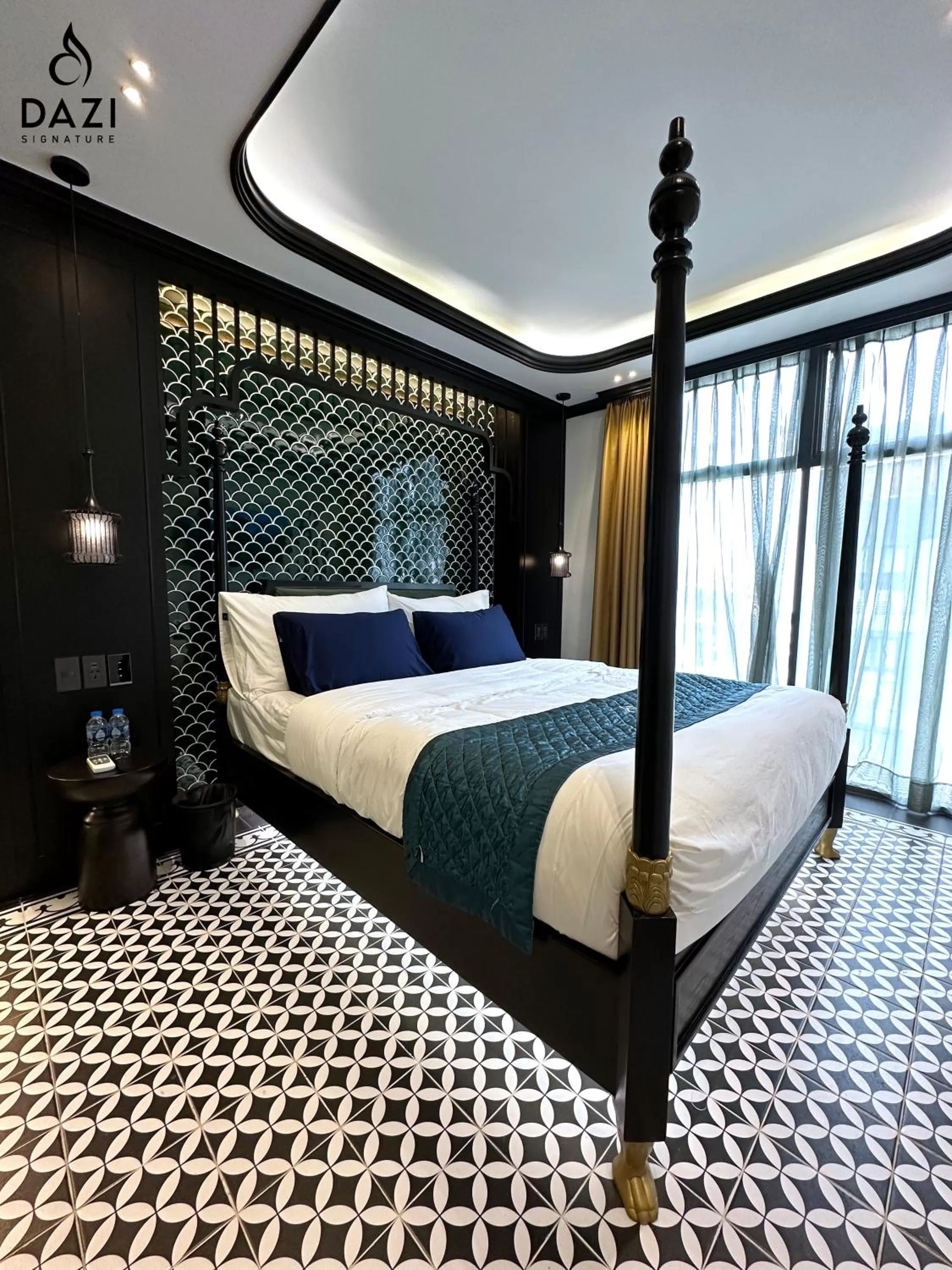Bed in Dazi Signature