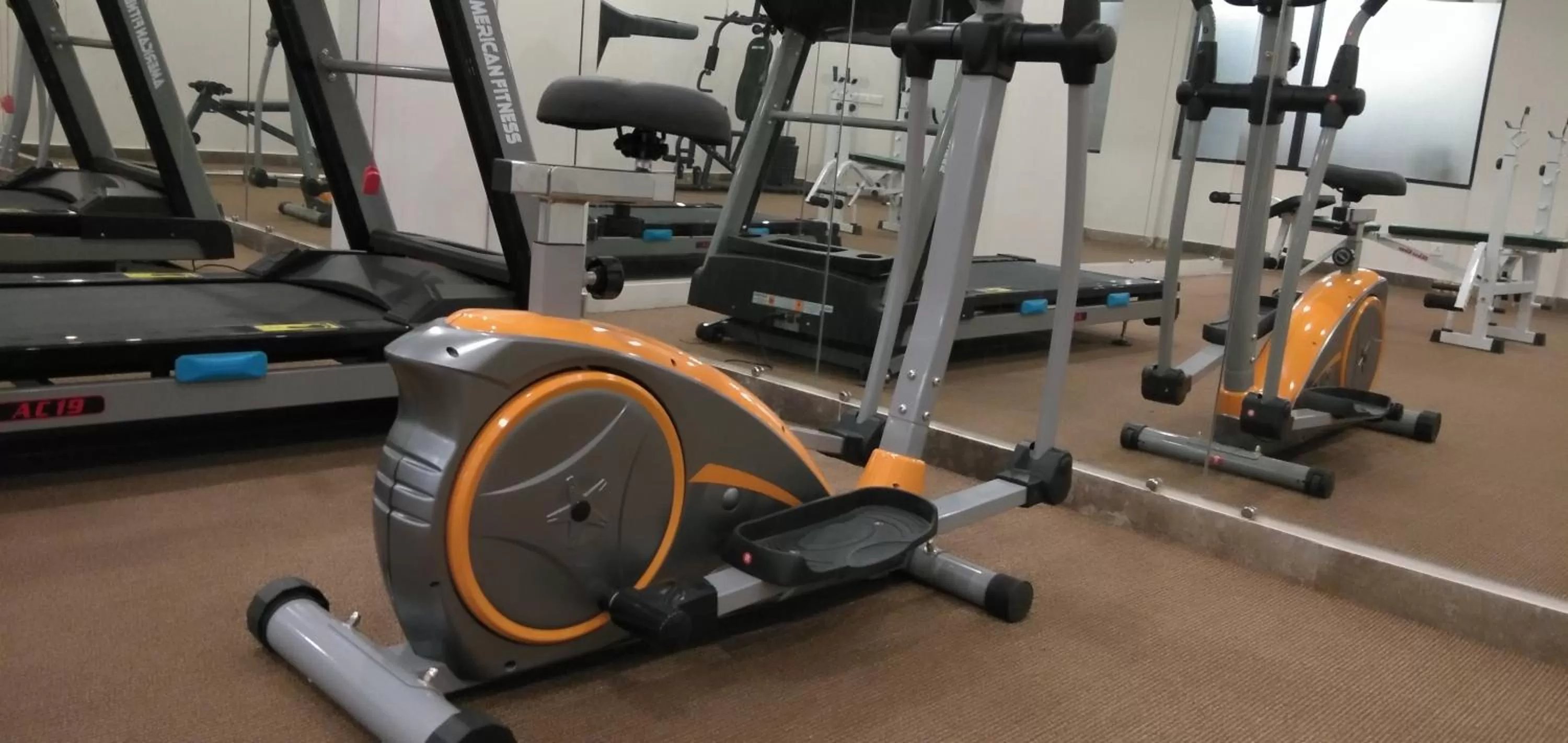 Fitness centre/facilities, Fitness Center/Facilities in Zifan Hotel & Suites