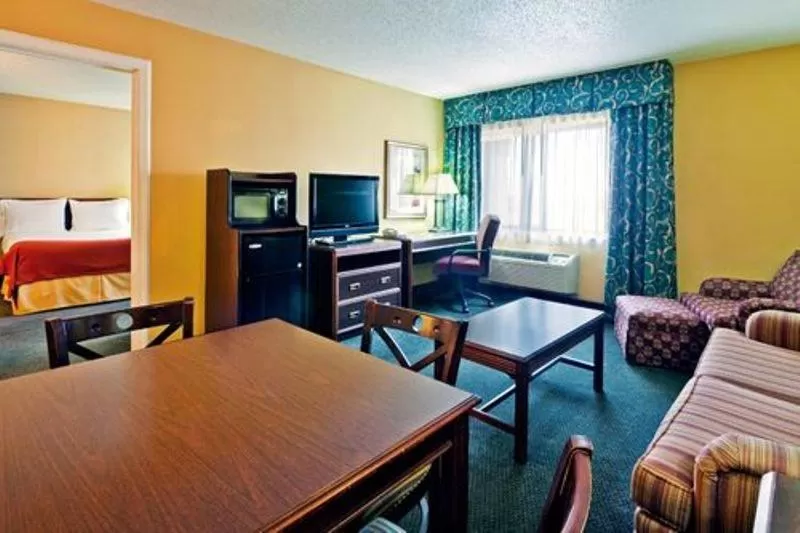 Day in Holiday Inn Express Hotel Fort Campbell-Oak Grove by IHG