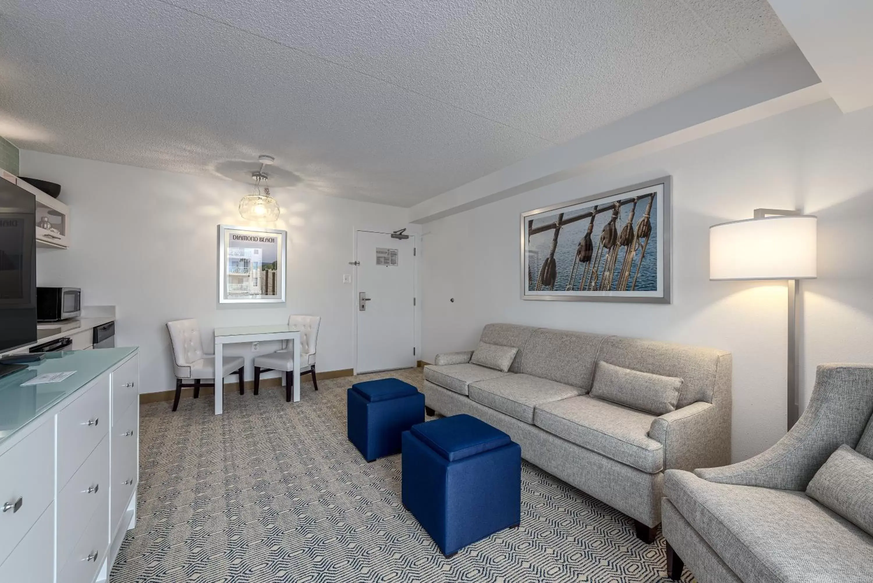 Standard Double Suite in ICONA Diamond Beach Standard Double Suite in ICONA Diamond Beach