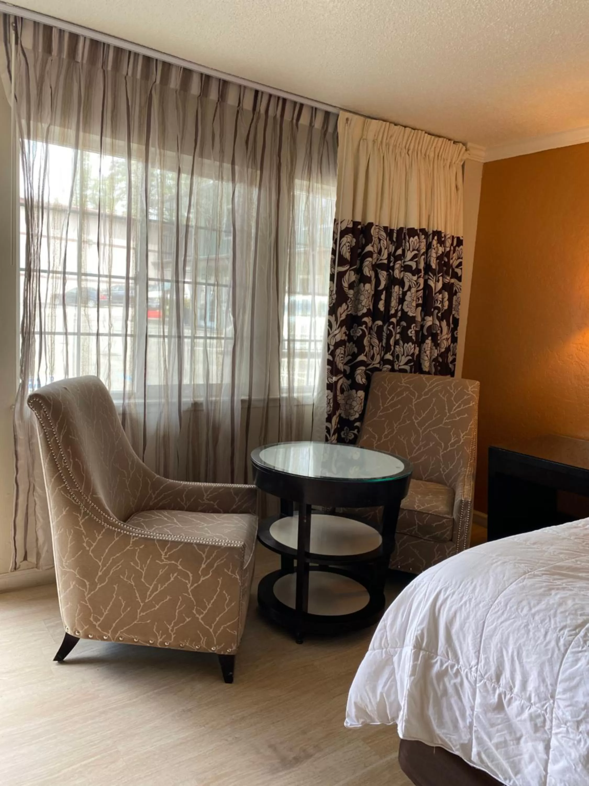 Fitness centre/facilities, Bed in Budget INN At The Heavenly Gondola