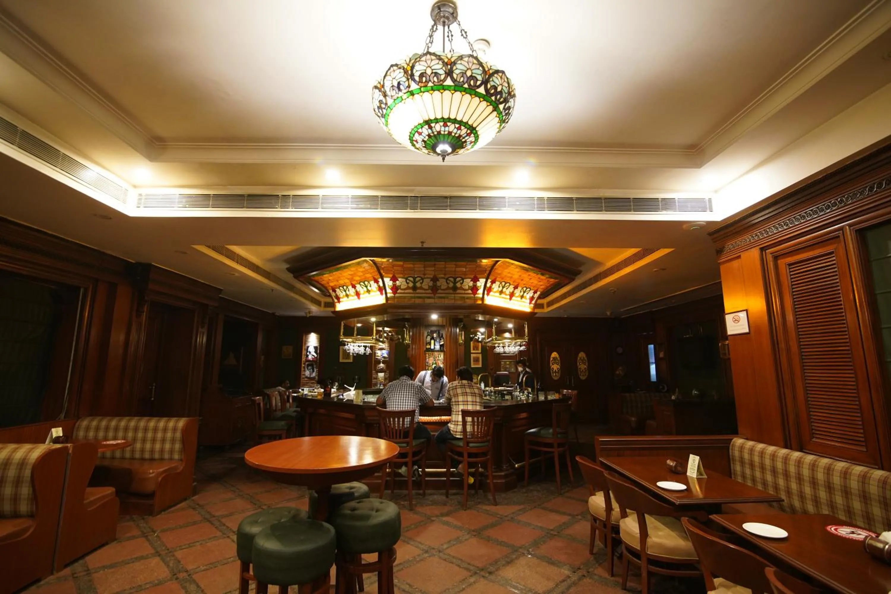 Restaurant/places to eat in Park Plaza Jodhpur