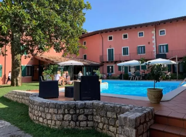 Restaurant/places to eat in Ciasa De Gahja