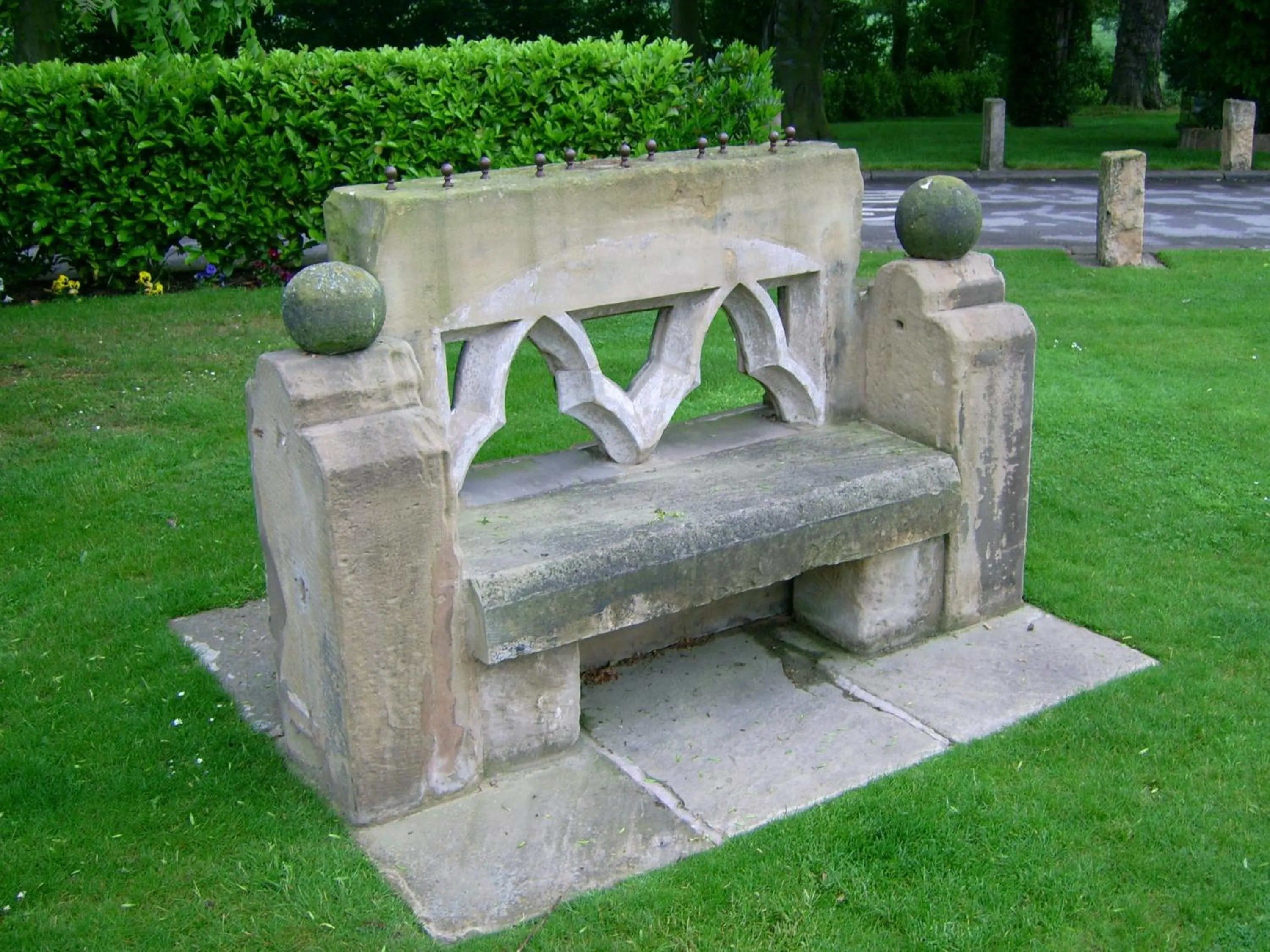 Facade/entrance in Rogerthorpe Manor Hotel