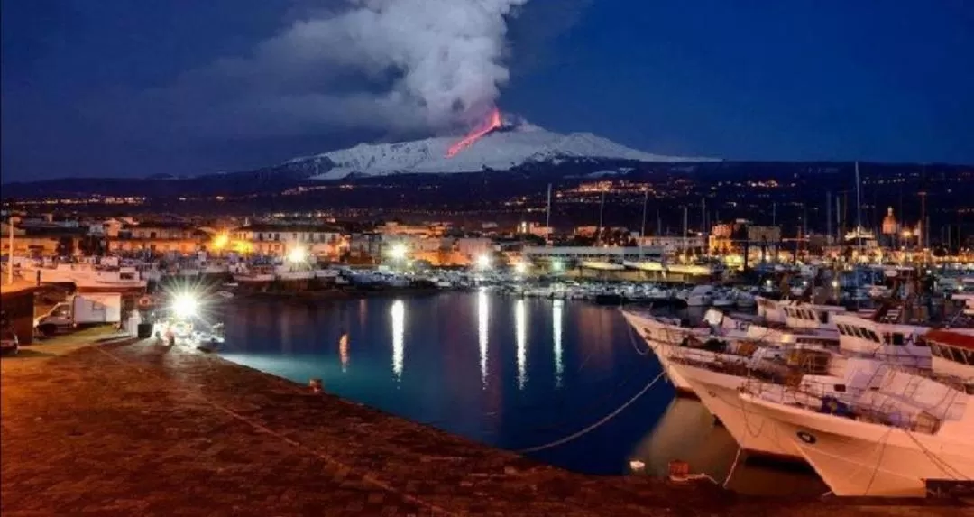 Neighbourhood in B&B La Norma