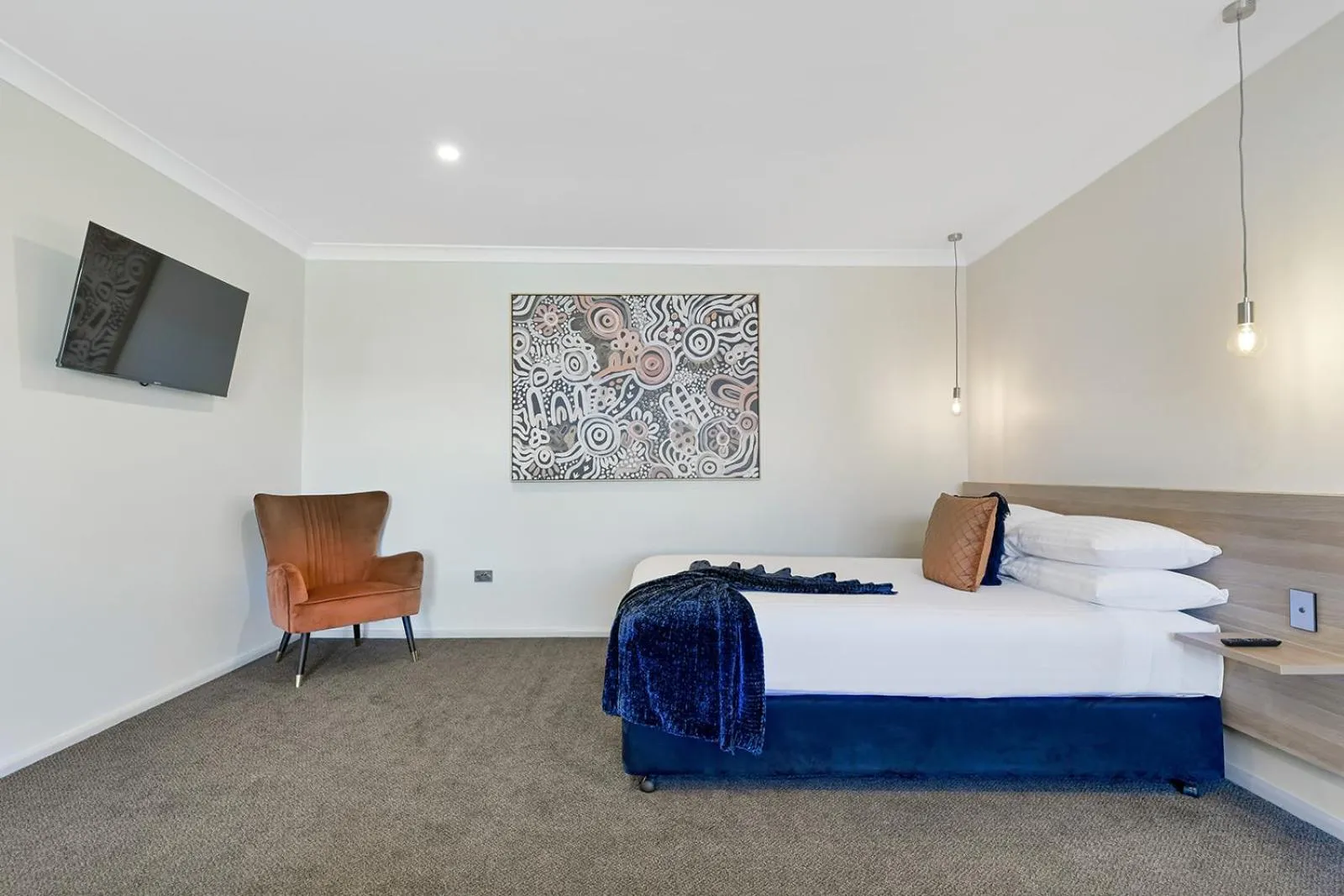 Bed in Central Caleula Motor Lodge