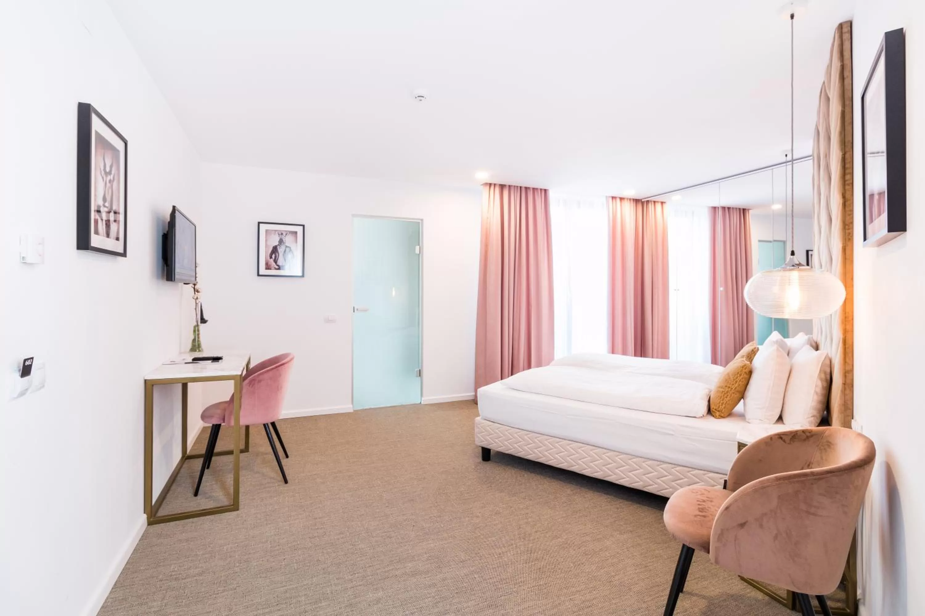 Photo of the whole room, Bed in Filitti Boutique Hotel