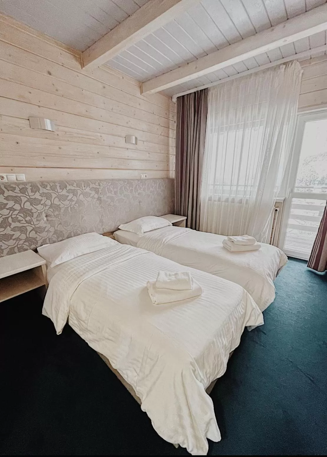 Bed in Wellland Hotel