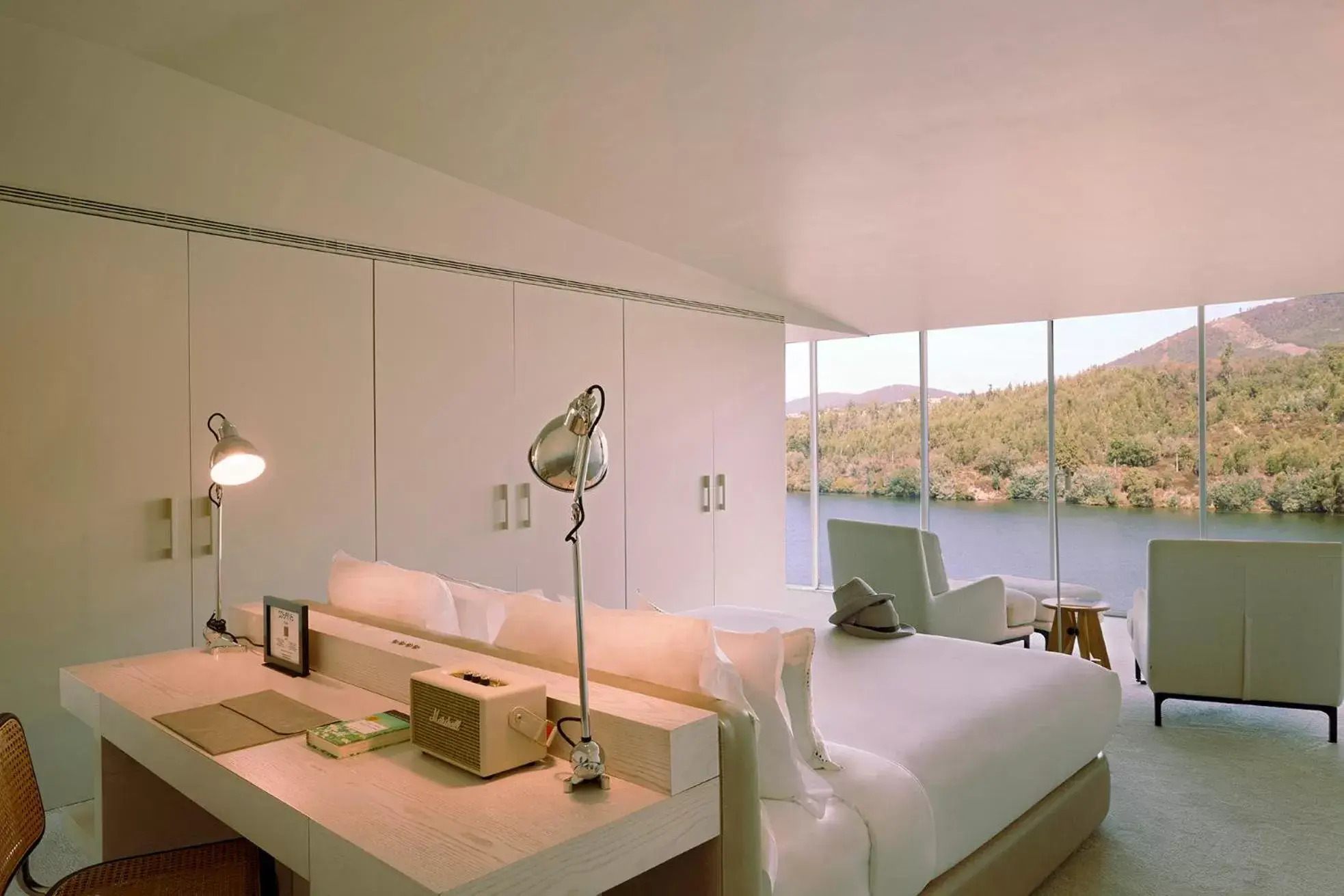 Superior Suite with River View in Octant Douro Superior Suite with River View in Octant Douro