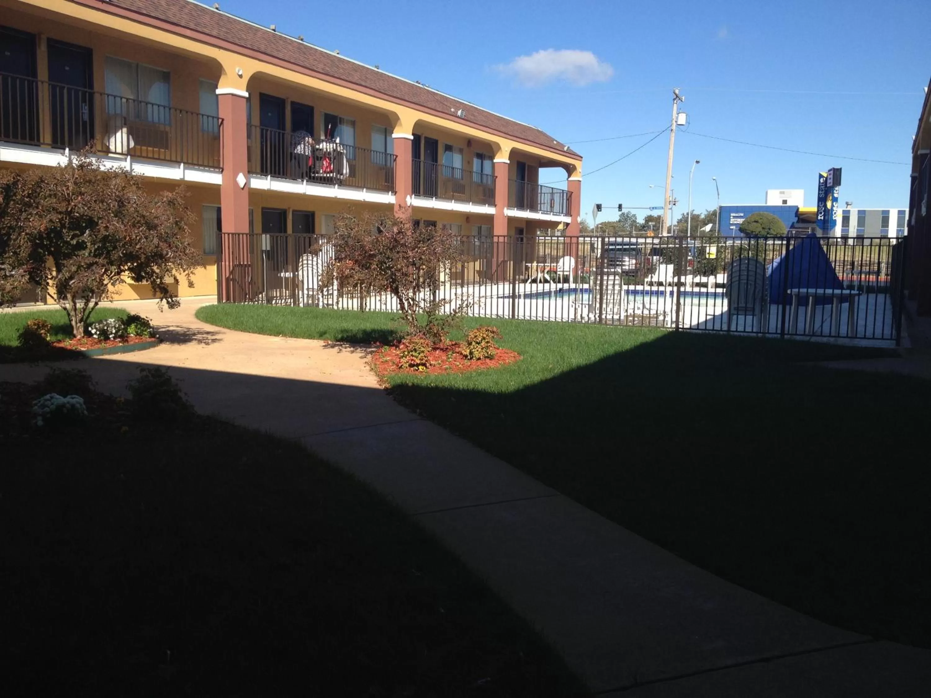 Swimming pool in Super 8 by Wyndham Midwest City OK