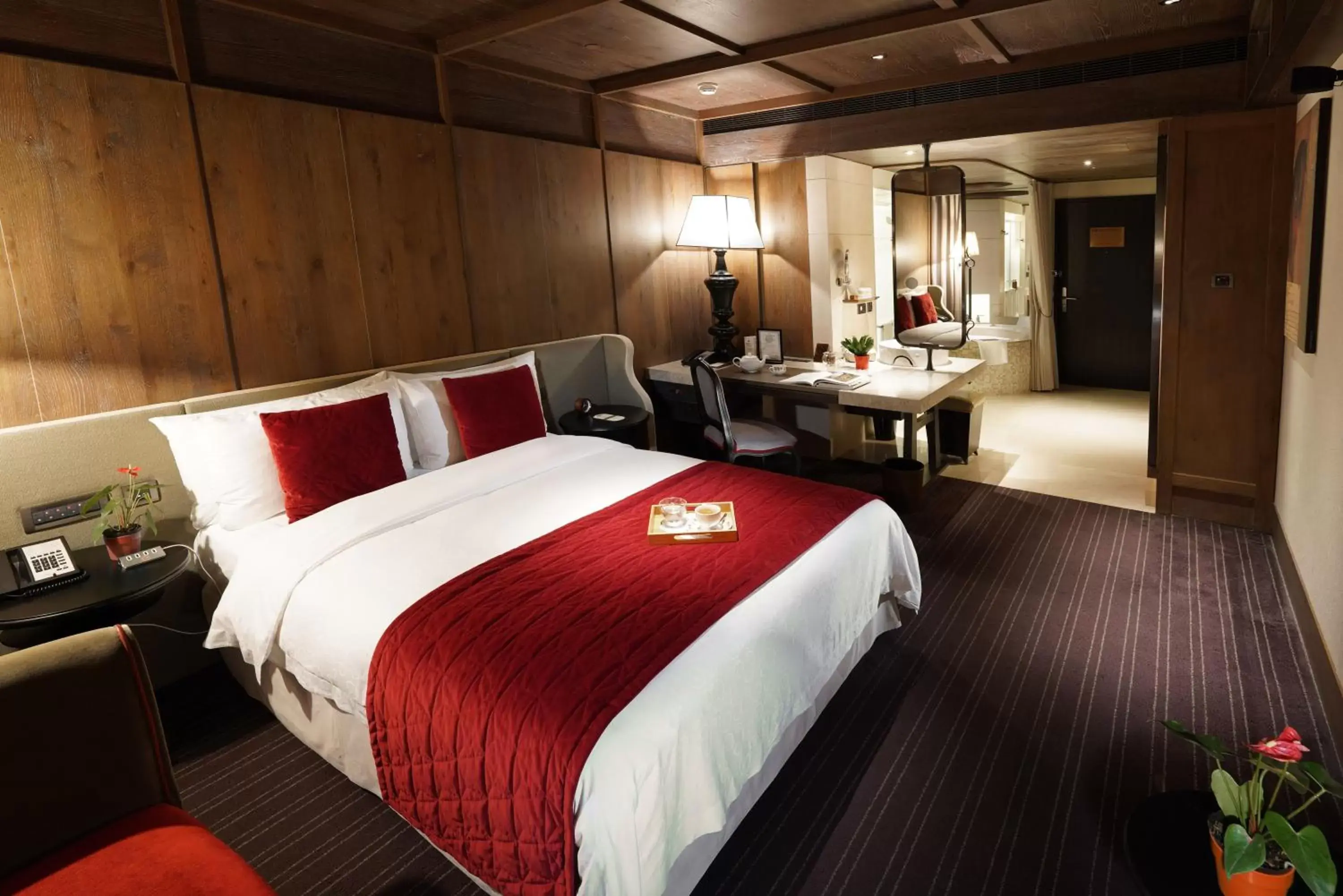 Prestige Superior Double Room - single occupancy in Palais de Chine Hotel Prestige Superior Double Room - single occupancy in Palais de Chine Hotel