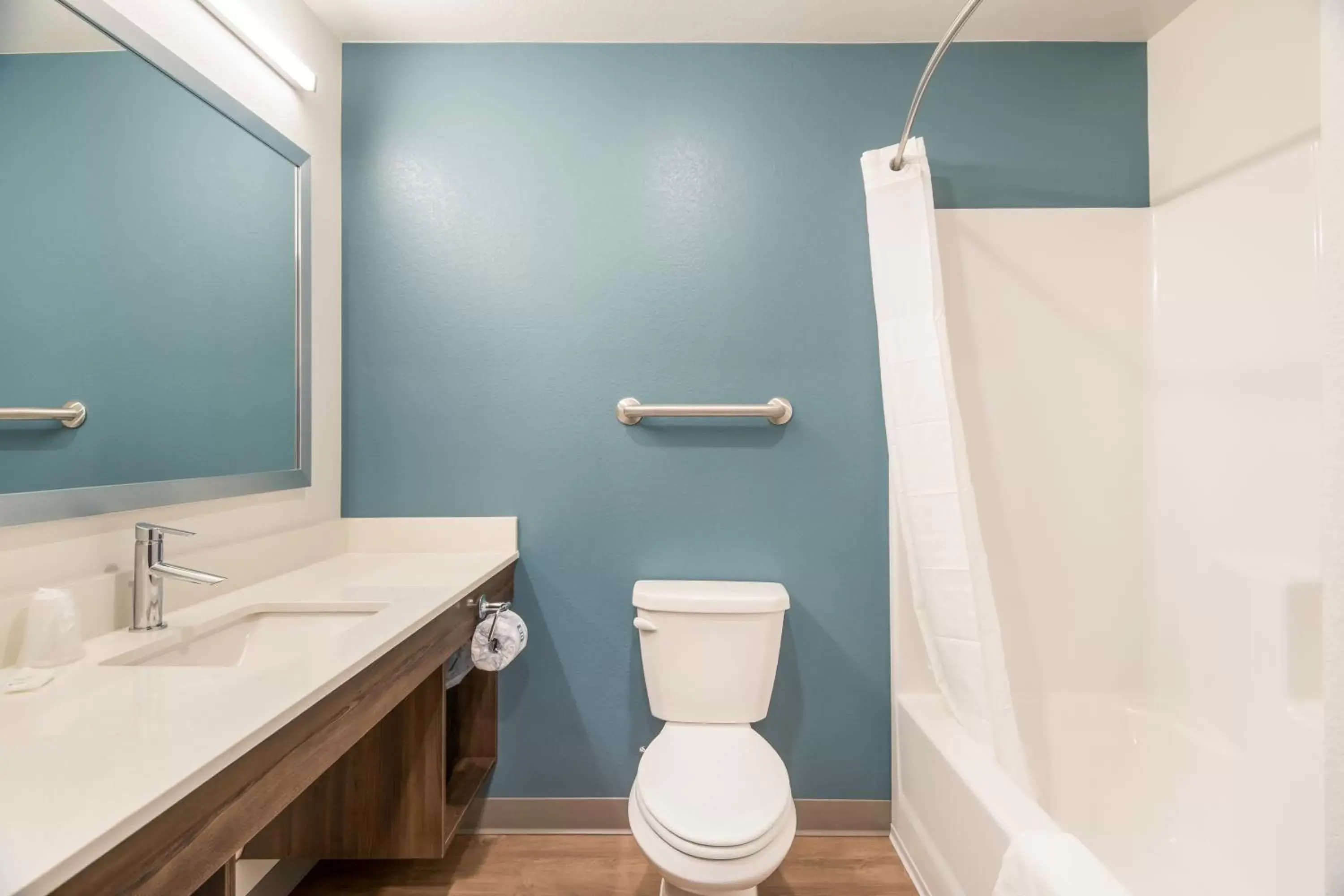 Queen Suite with Sofa Bed - single occupancy - Non Smoking in WoodSpring Suites Broomfield-Westminster Queen Suite with Sofa Bed - single occupancy - Non Smoking in WoodSpring Suites Broomfield-Westminster