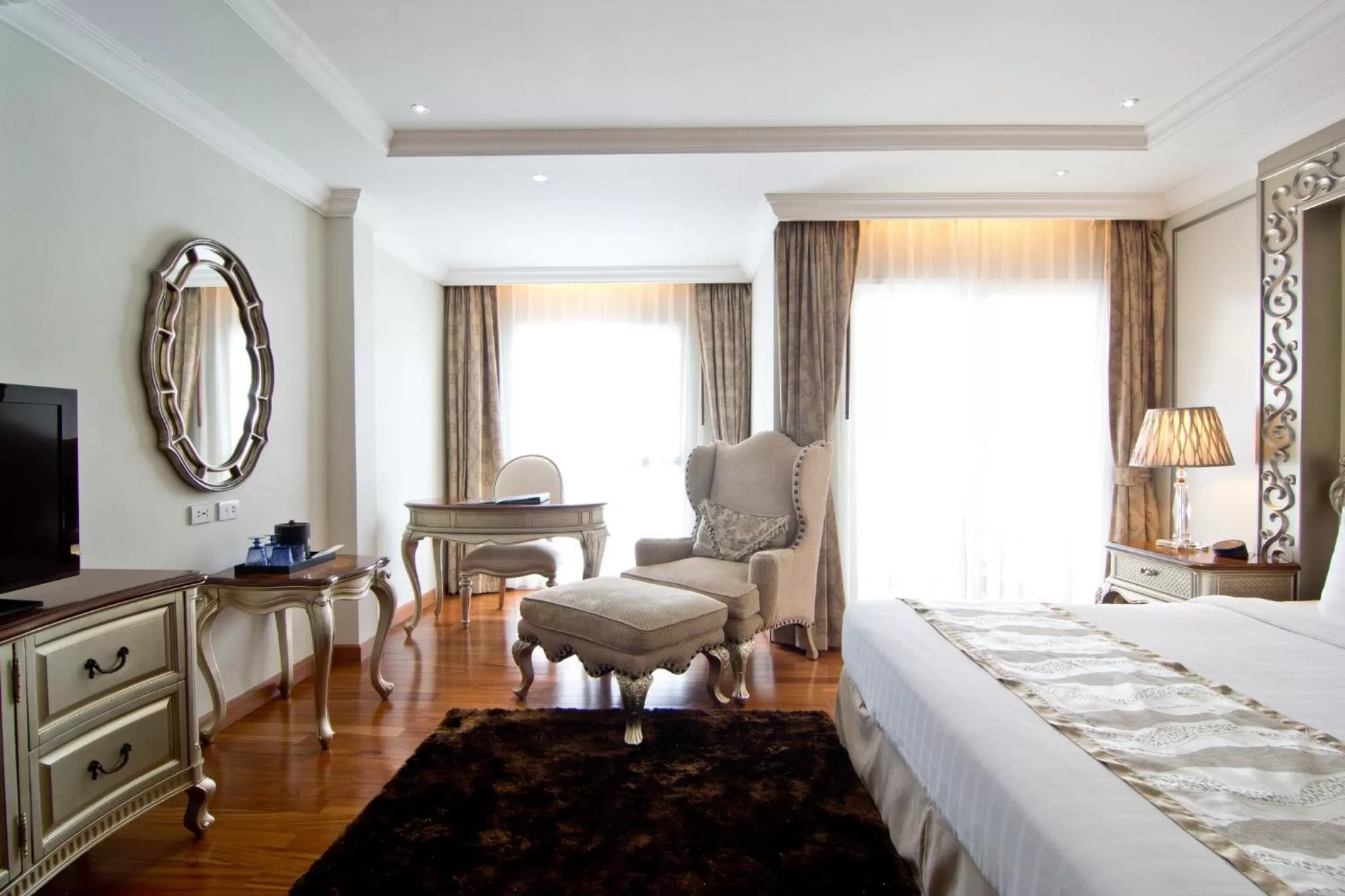 Bed in LK The Empress