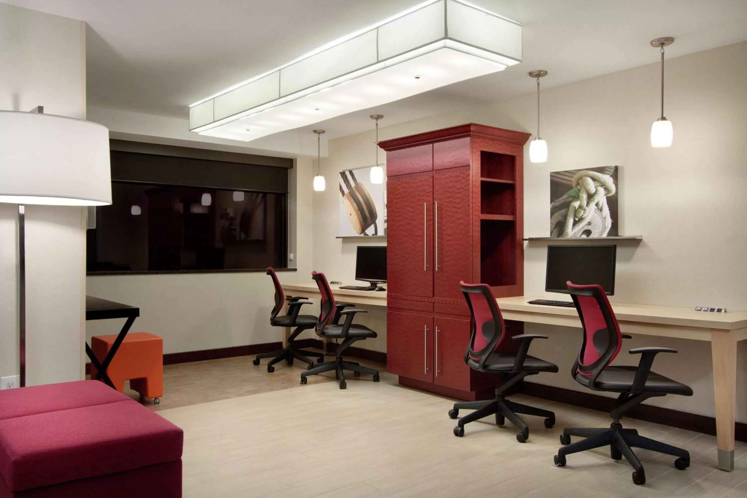 Business facilities, Fitness Center/Facilities in Home2 Suites by Hilton Baltimore Downtown