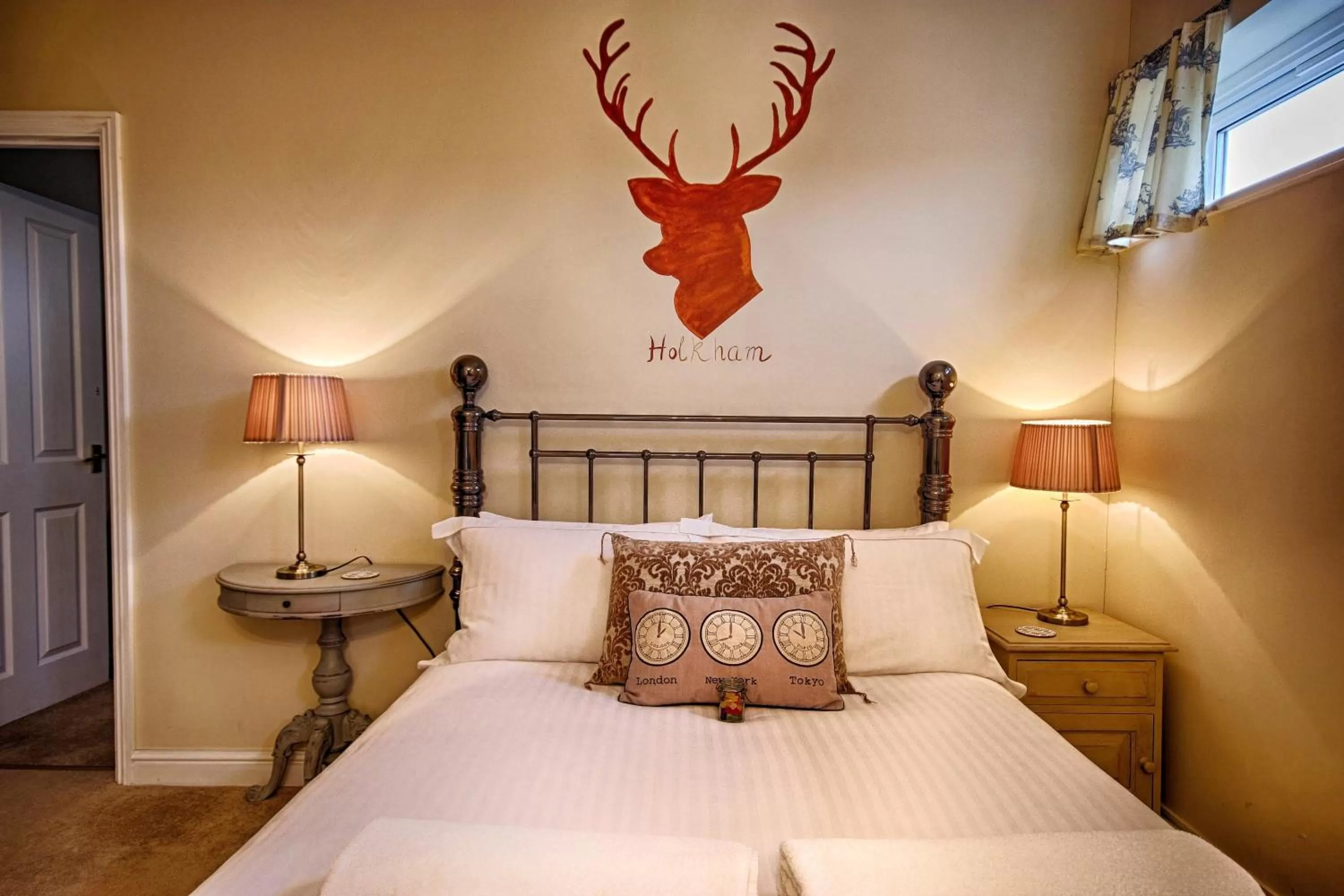 Bed in Hooray Henrys