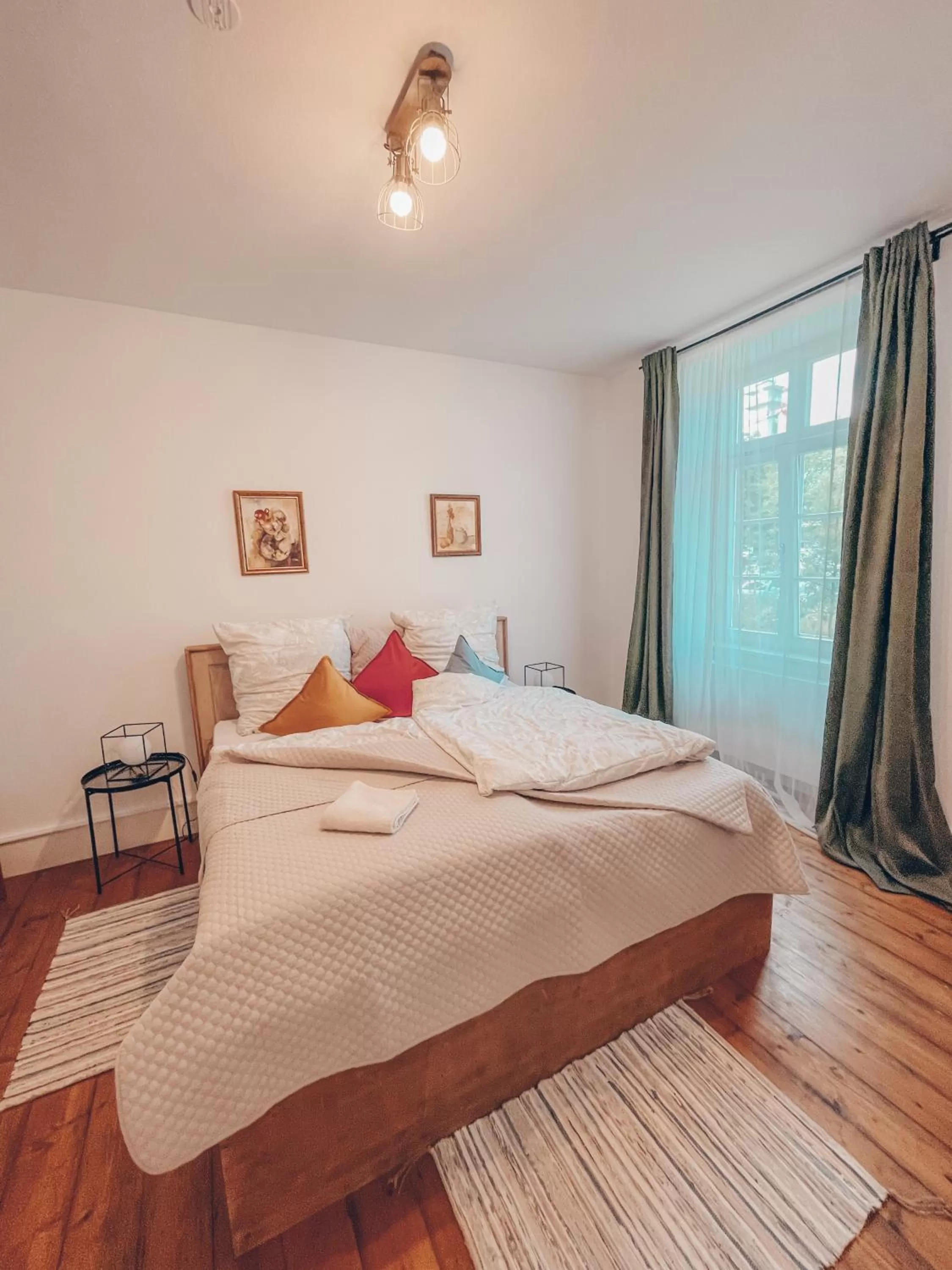 Photo of the whole room, Bed in Boardinghouse alte Spinnerei