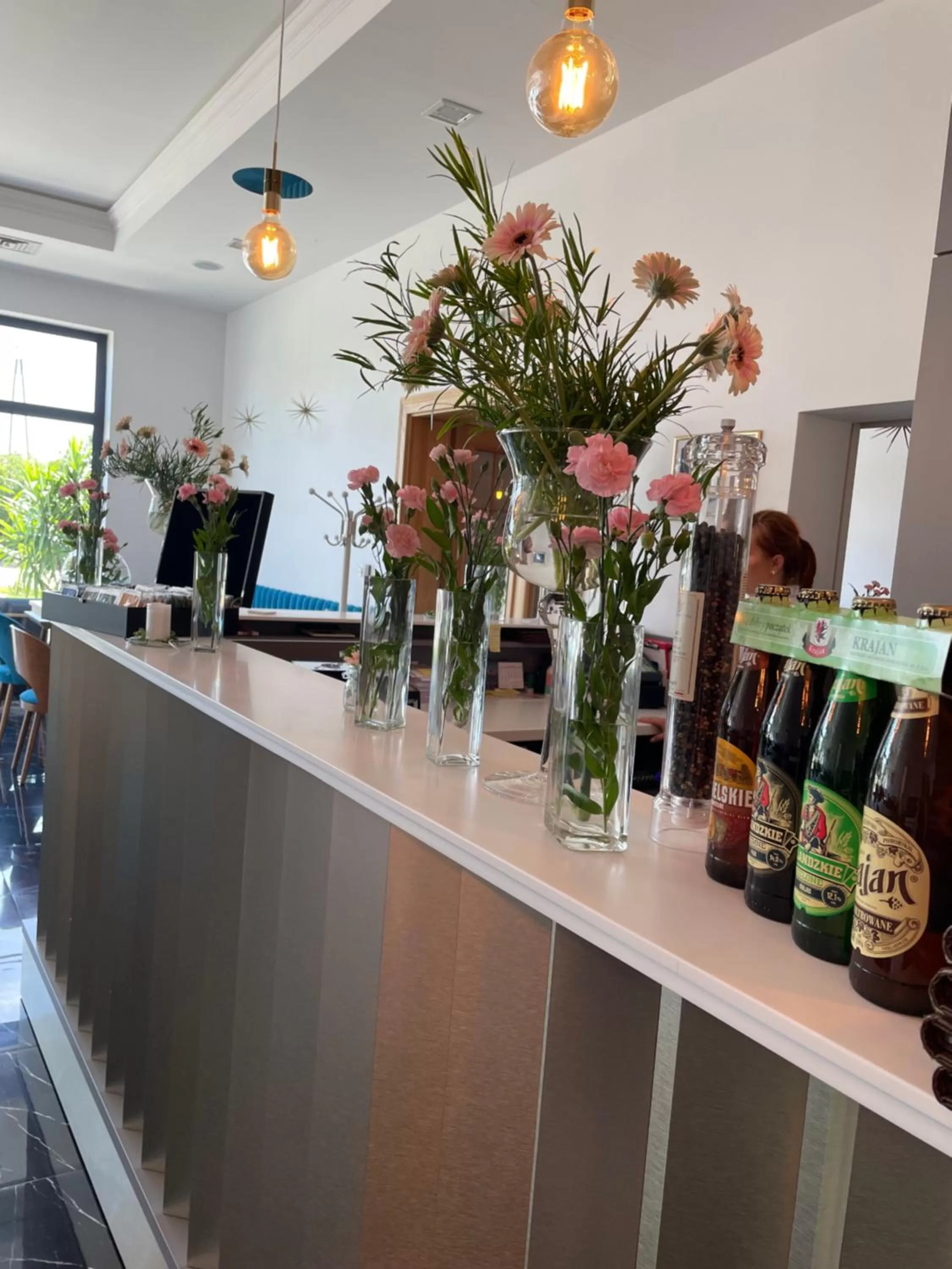 Restaurant/places to eat in HOTEL Art Cafe