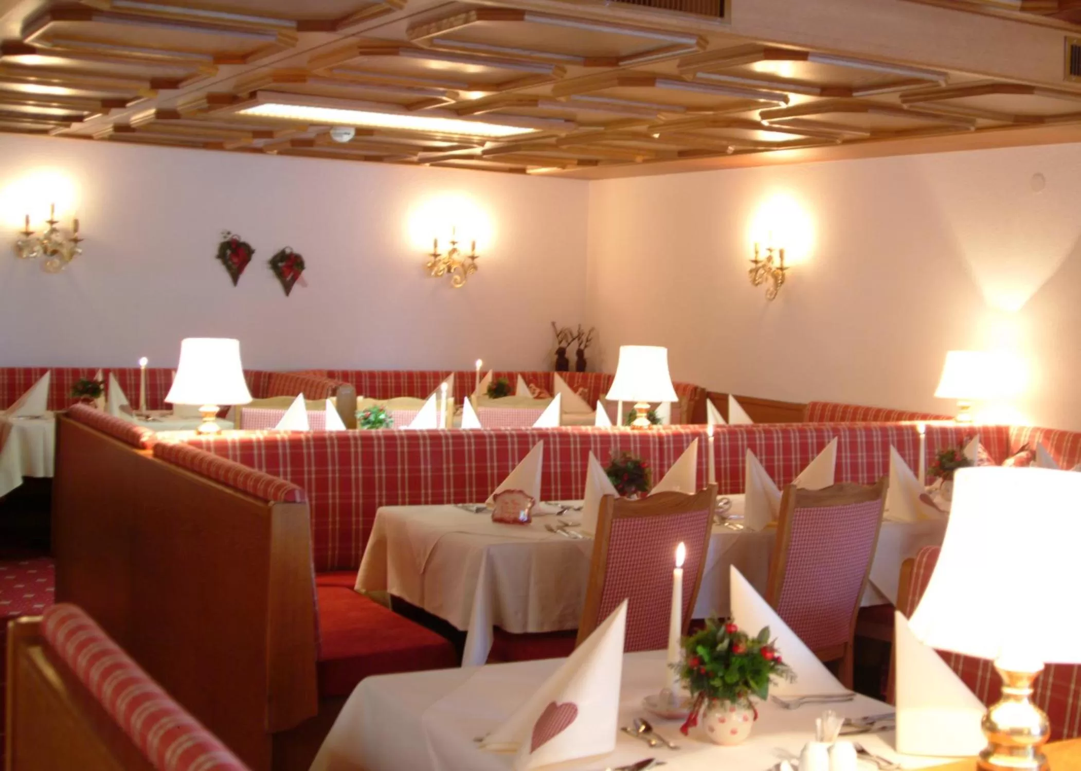 Restaurant/places to eat in Sporthotel Sonne