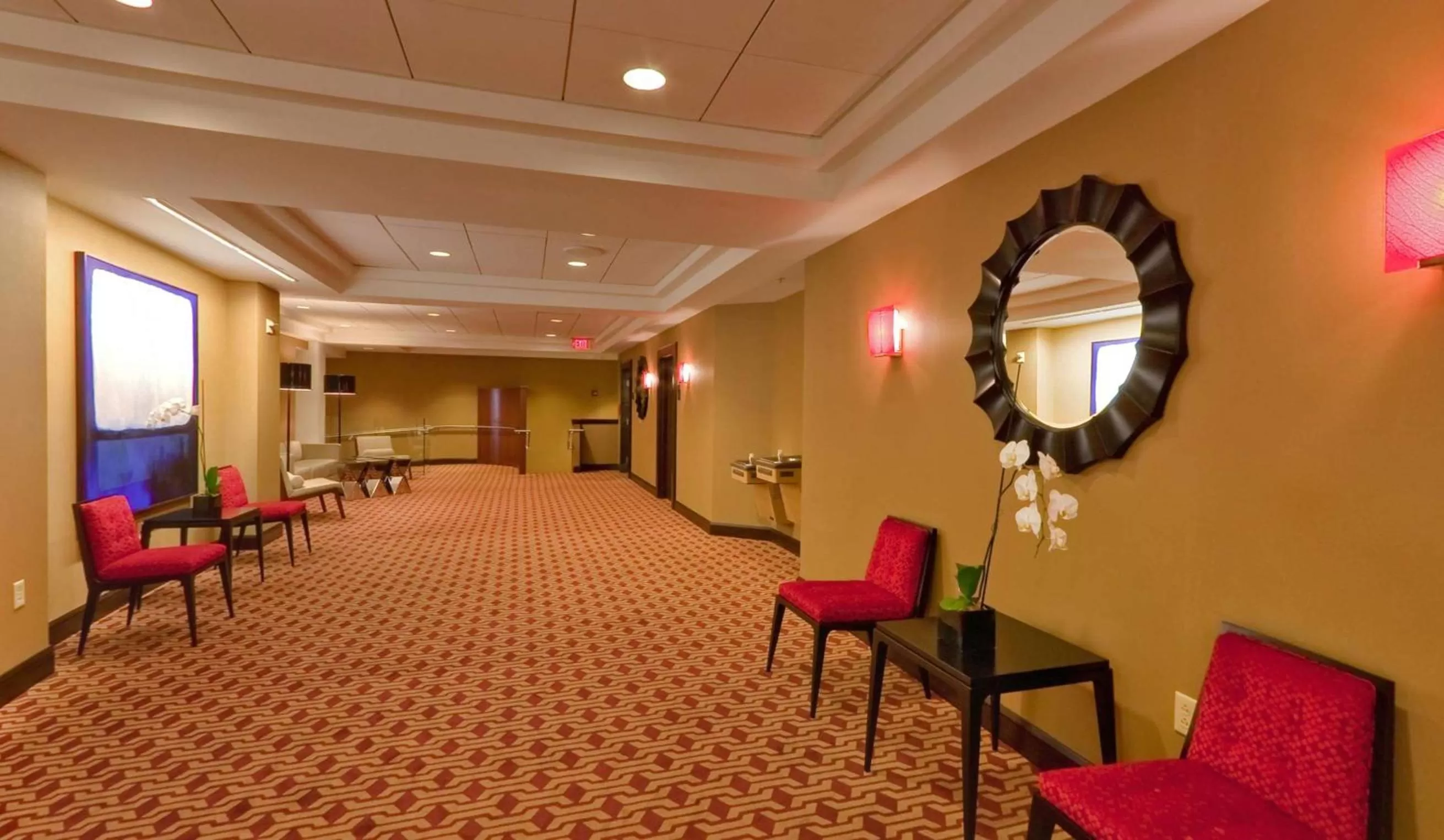Meeting/conference room in DoubleTree by Hilton Hotel & Suites Pittsburgh Downtown