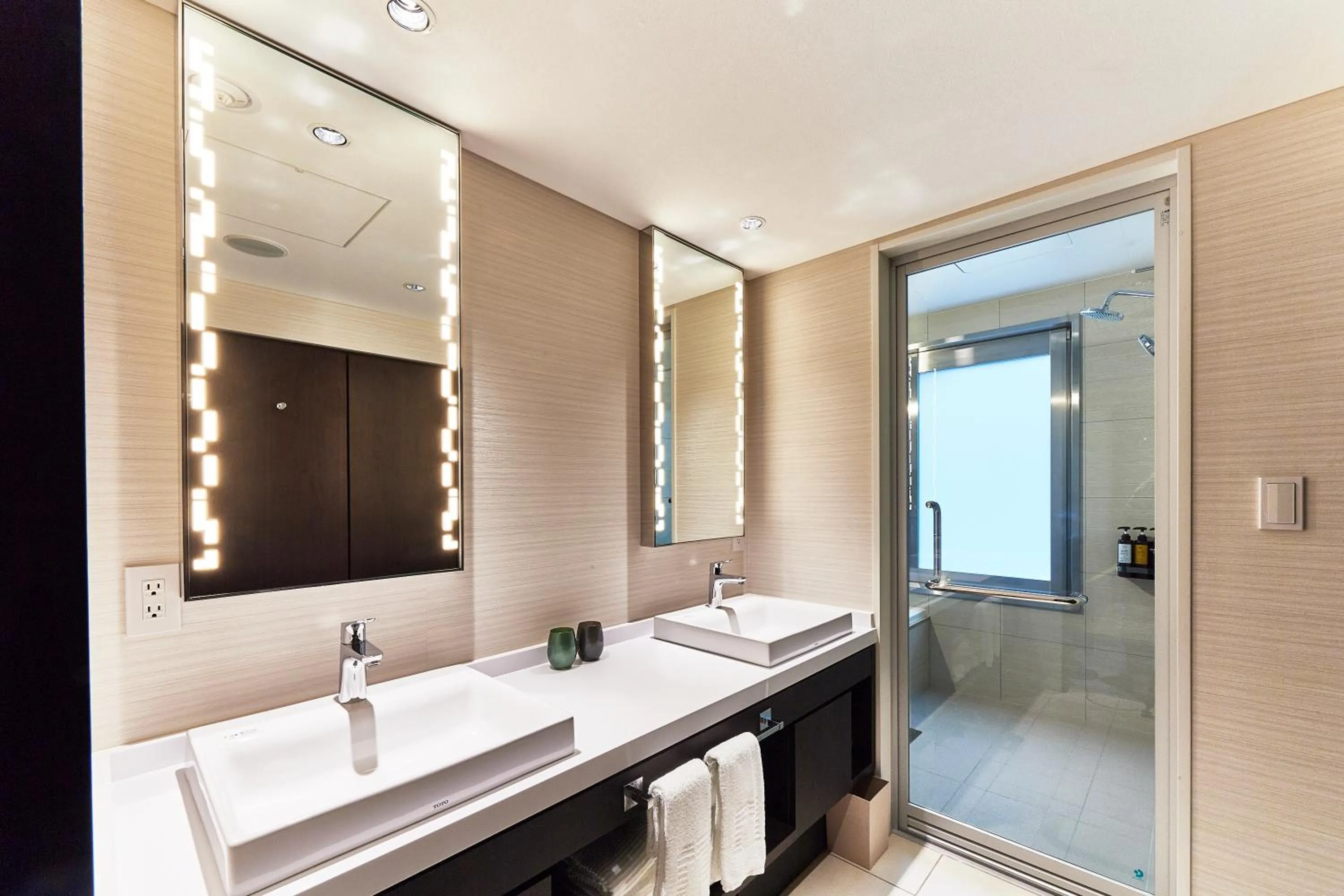 Bathroom in The Gate Hotel Tokyo by Hulic