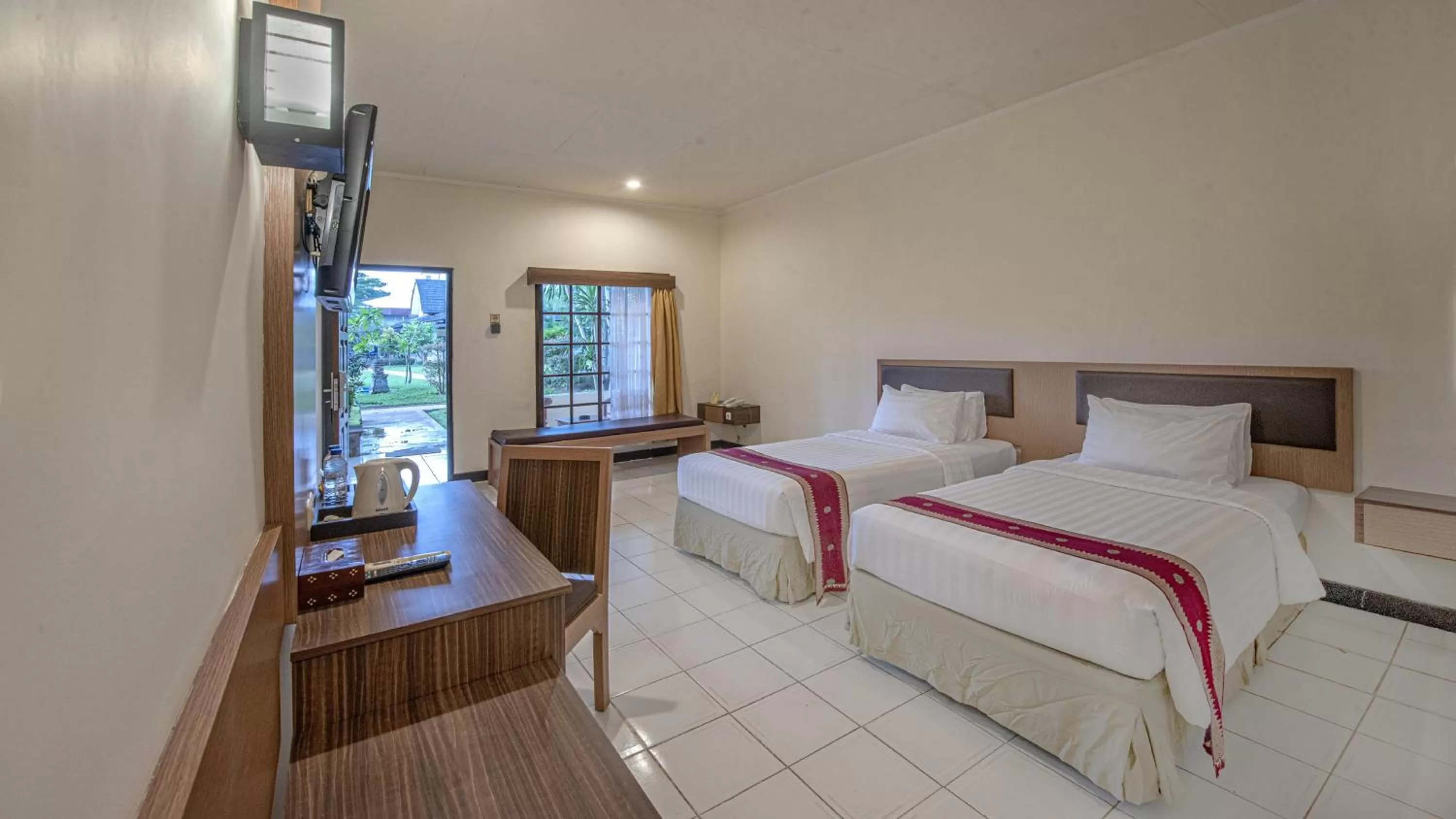 Superior Room-Only in Lombok Garden Hotel