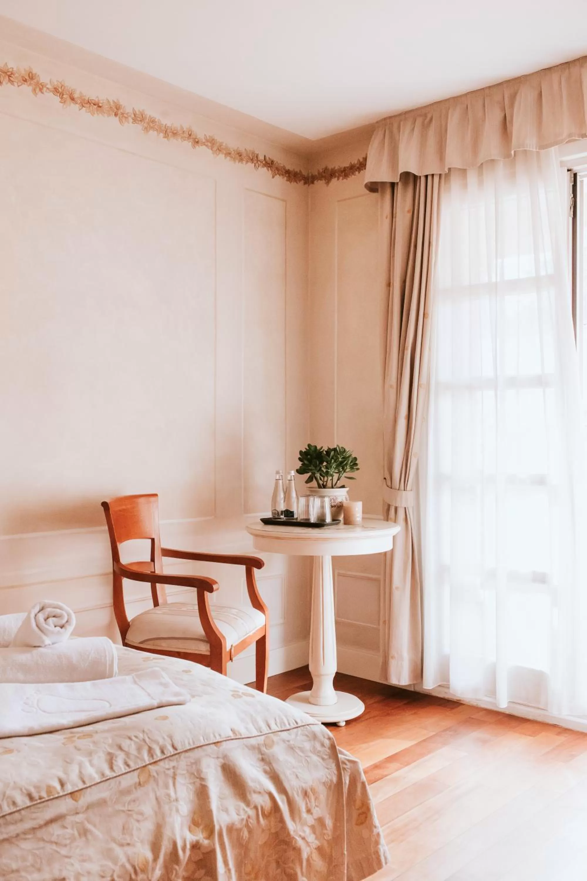 Bed in Villa Toscana Warszawa