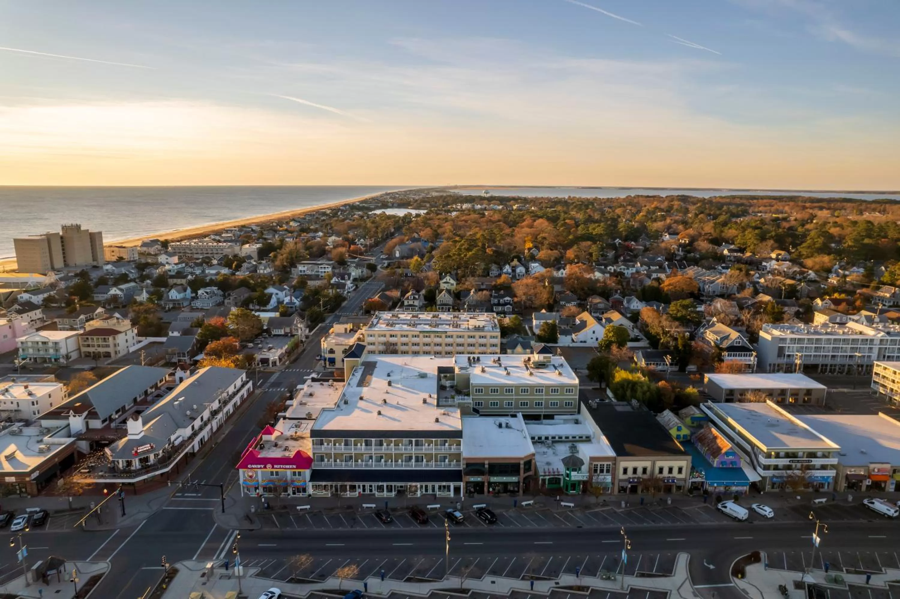 Property building in Avenue Inn & Spa