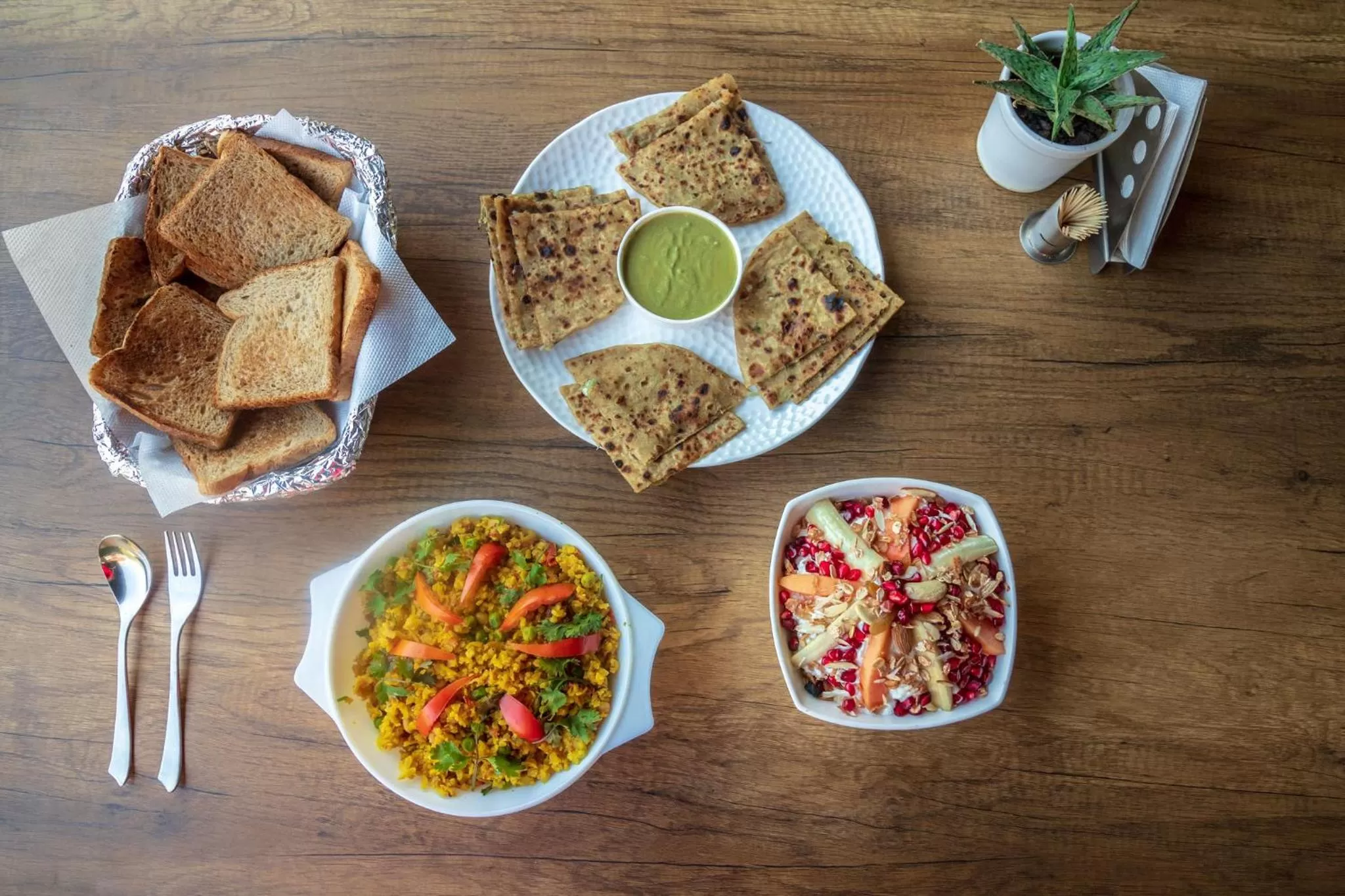 Breakfast in H7 Stay On The Ganges, Yoga & Spa Resort, Rishikesh