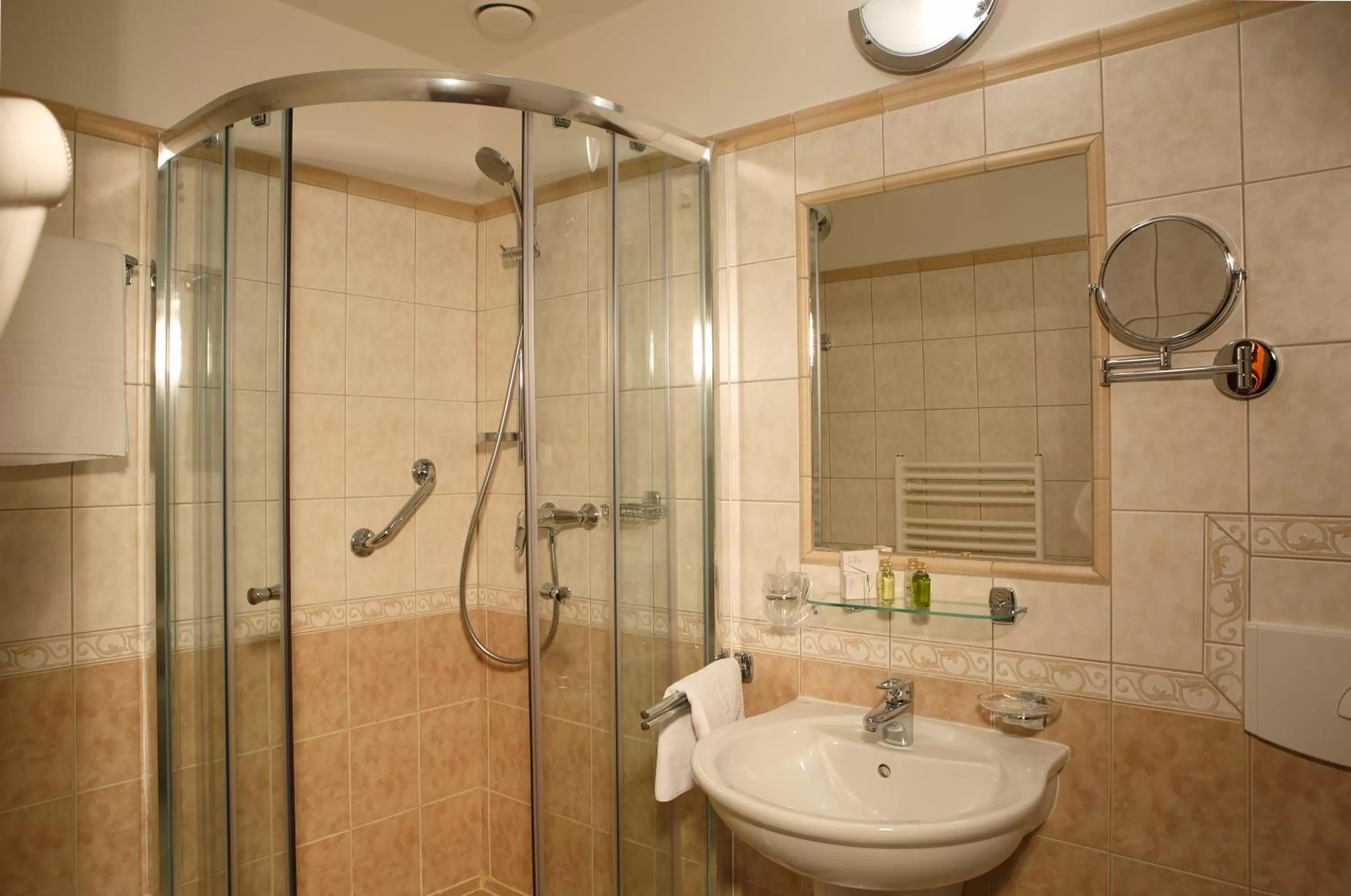 Bathroom in Bristol Vila Tereza