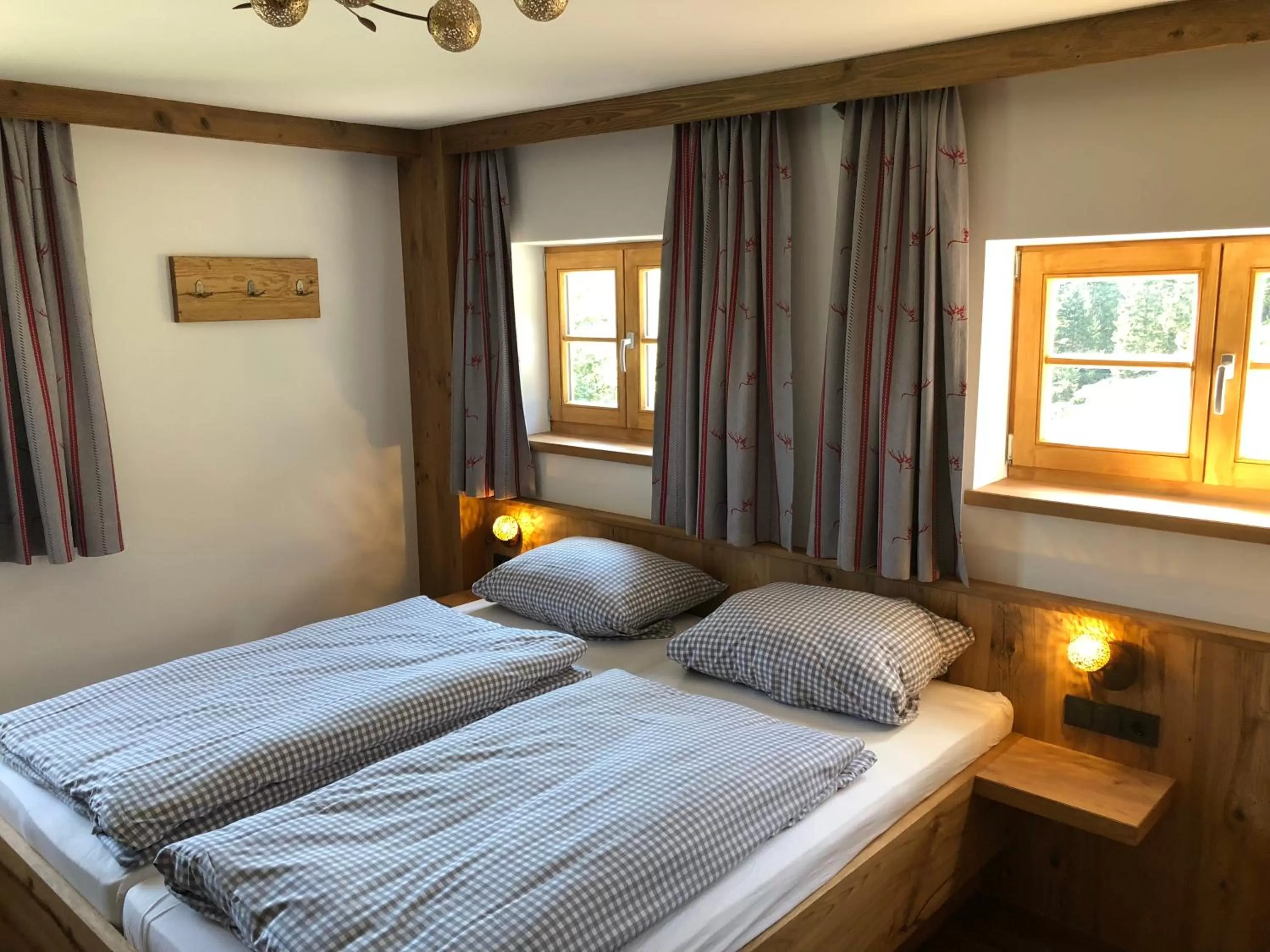 Bed in Berggasthof Obere Firstalm