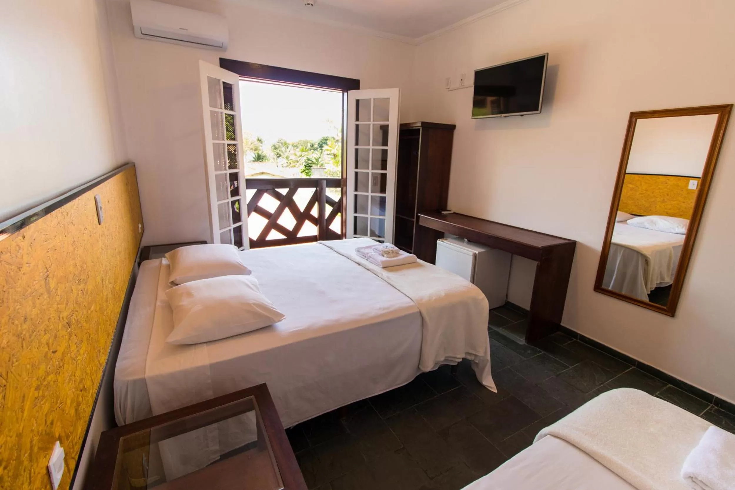 Balcony/Terrace, Bed in HOTELARE Hotel Villa Di Capri