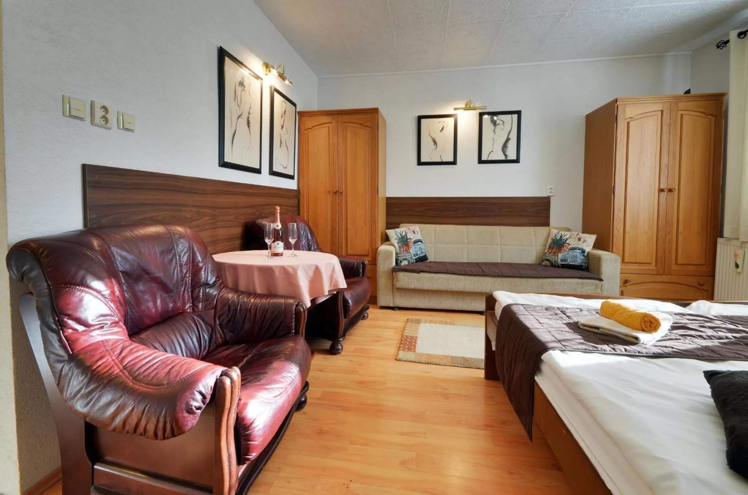 Seating area in Spa & Pool Apartment Hotel - Restaurant VILLA IVICA