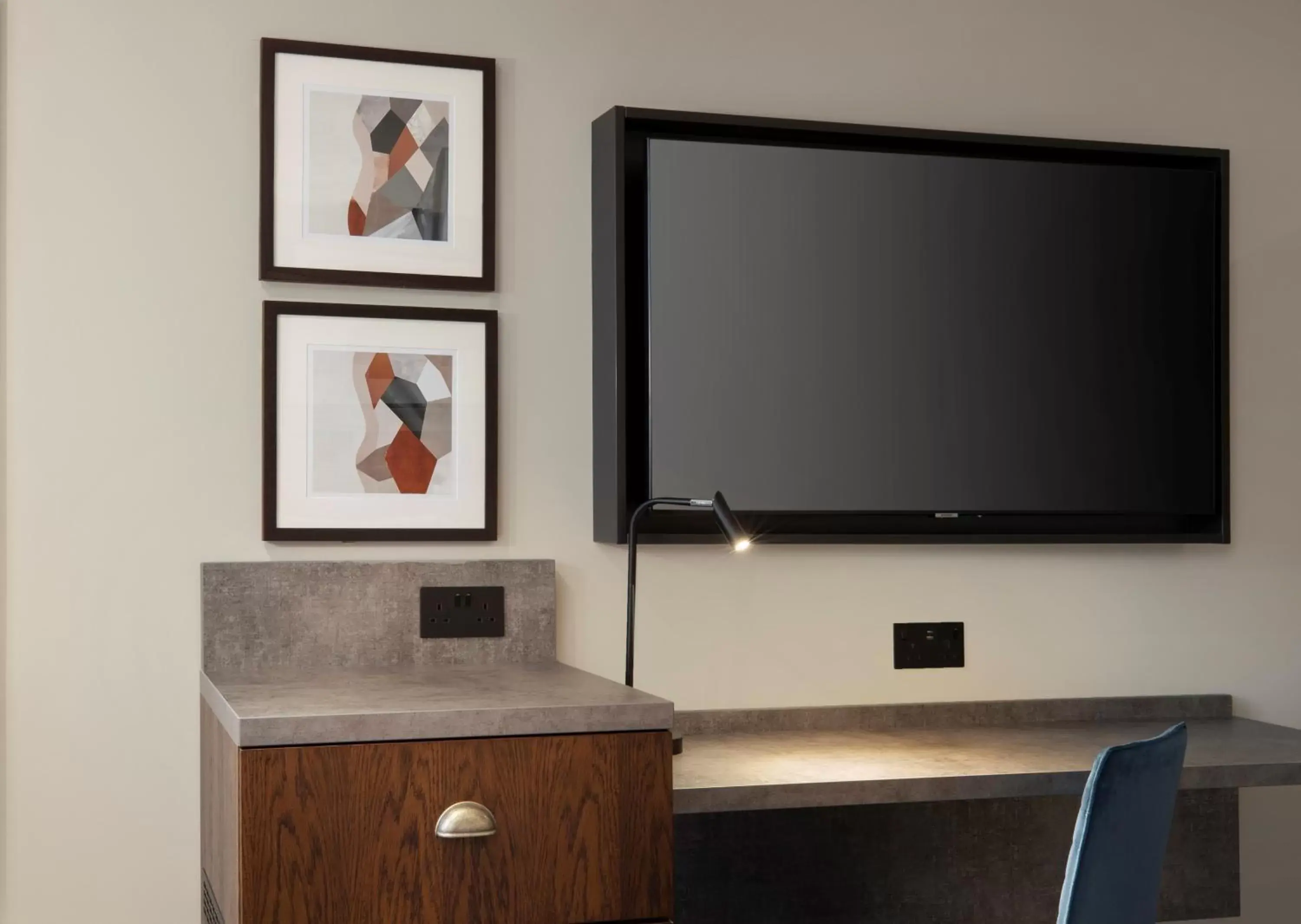 Deluxe Double or Twin Room in Leonardo Royal Hotel Birmingham Deluxe Double or Twin Room in Leonardo Royal Hotel Birmingham