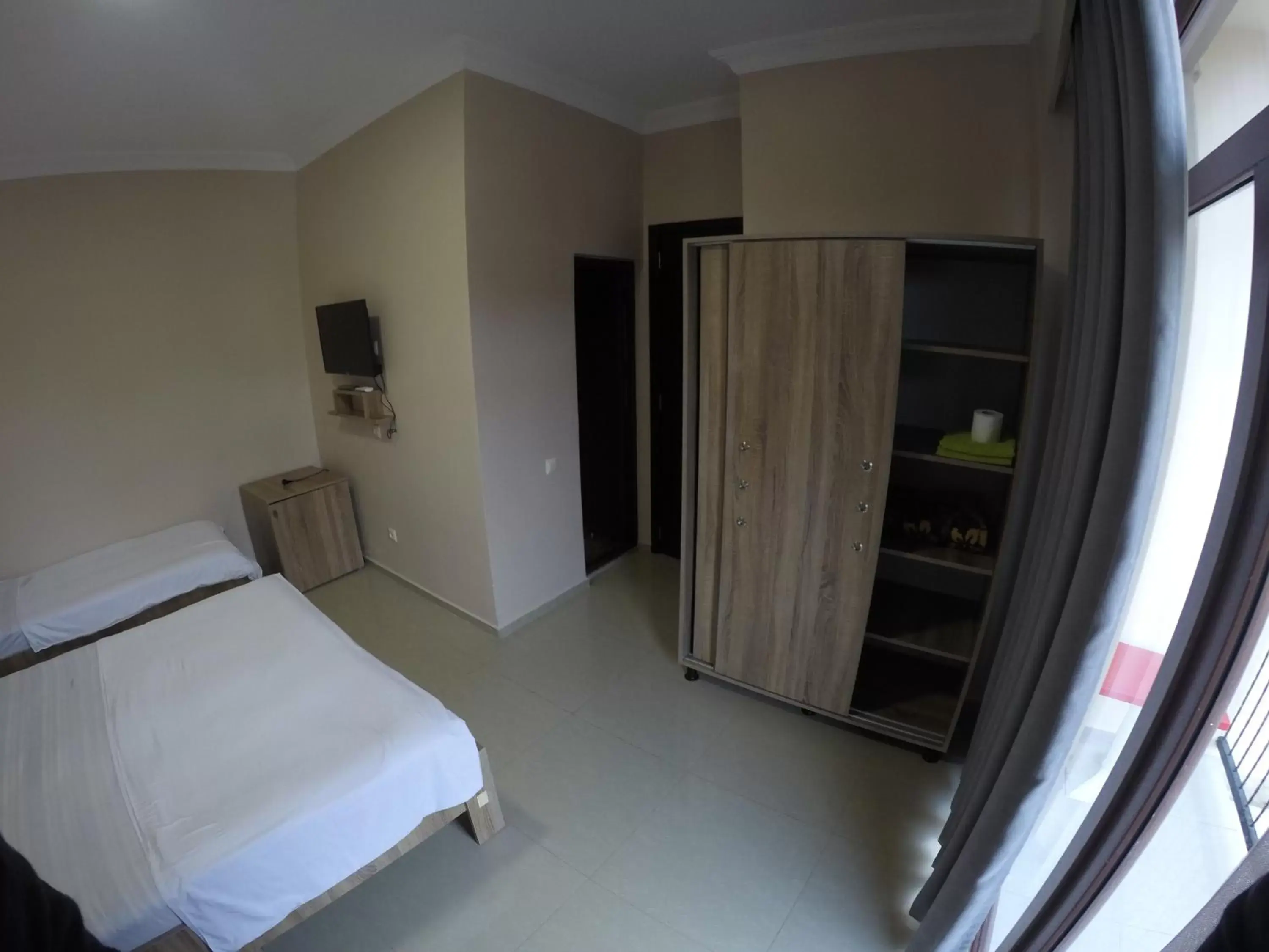 Triple Room with Bathroom in Hotel Estonia Two Triple Room with Bathroom in Hotel Estonia Two