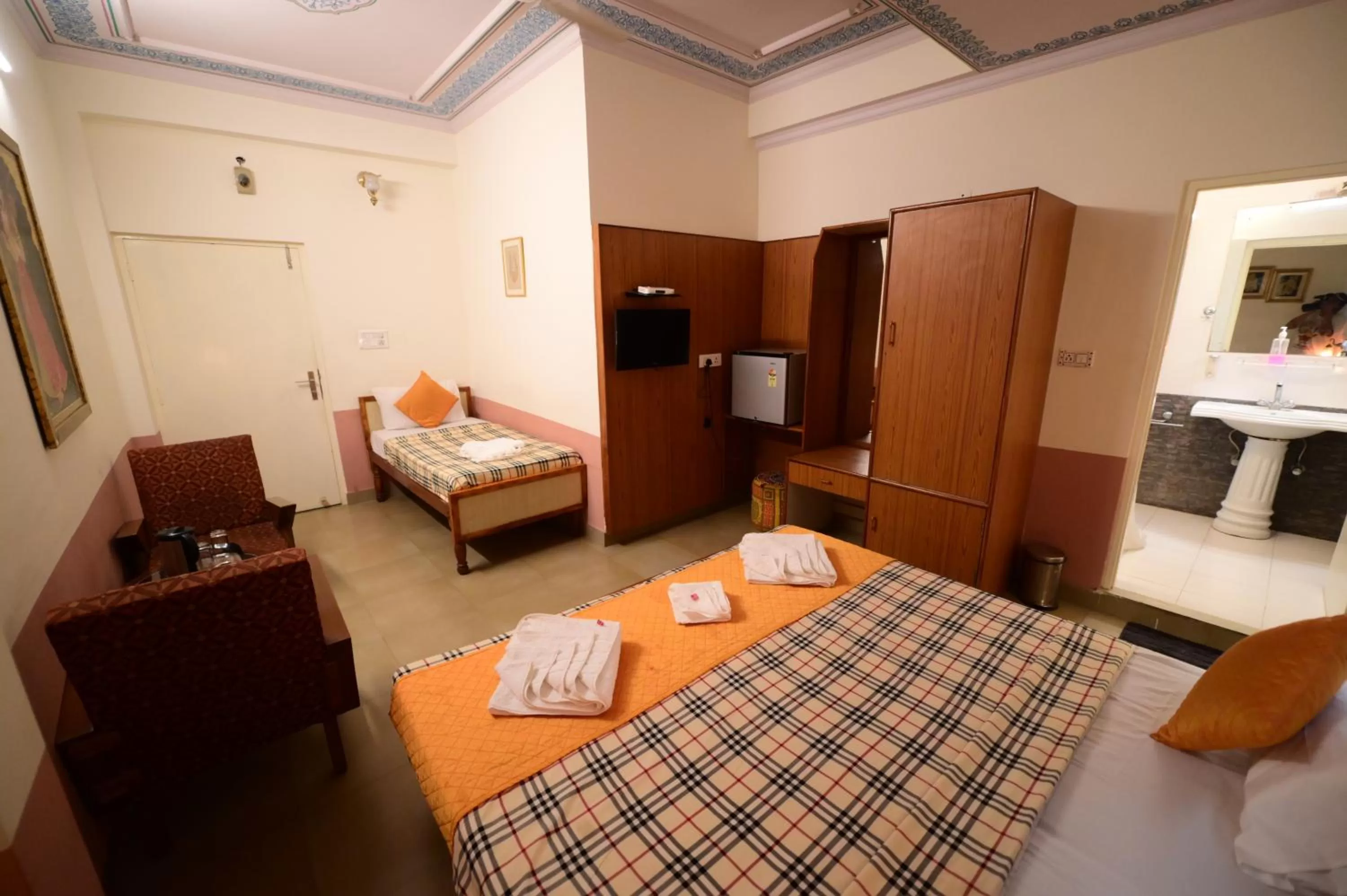 Bed in Chitra Katha - A Story Per Stay