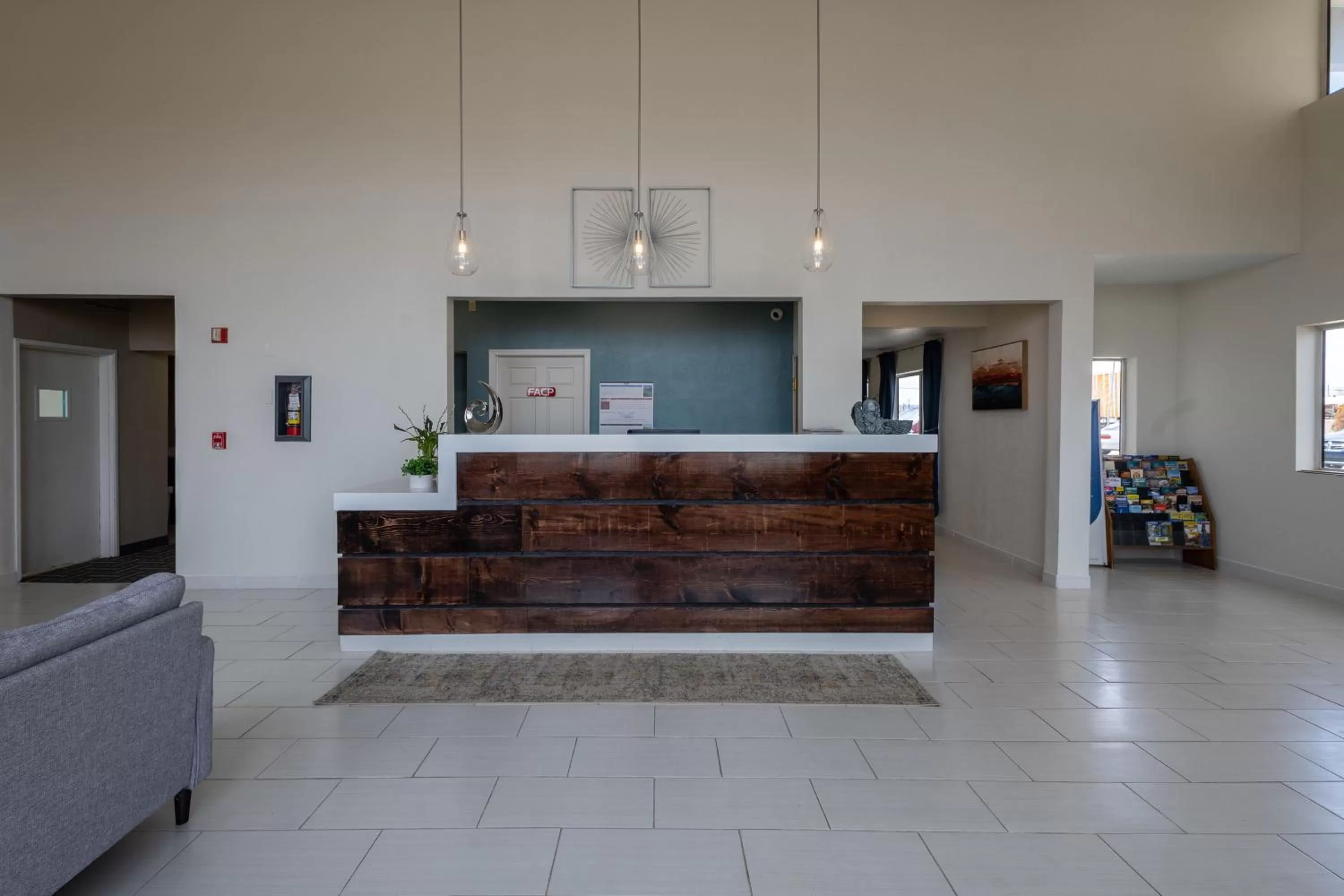 Lobby or reception in Quality Inn Winslow I-40