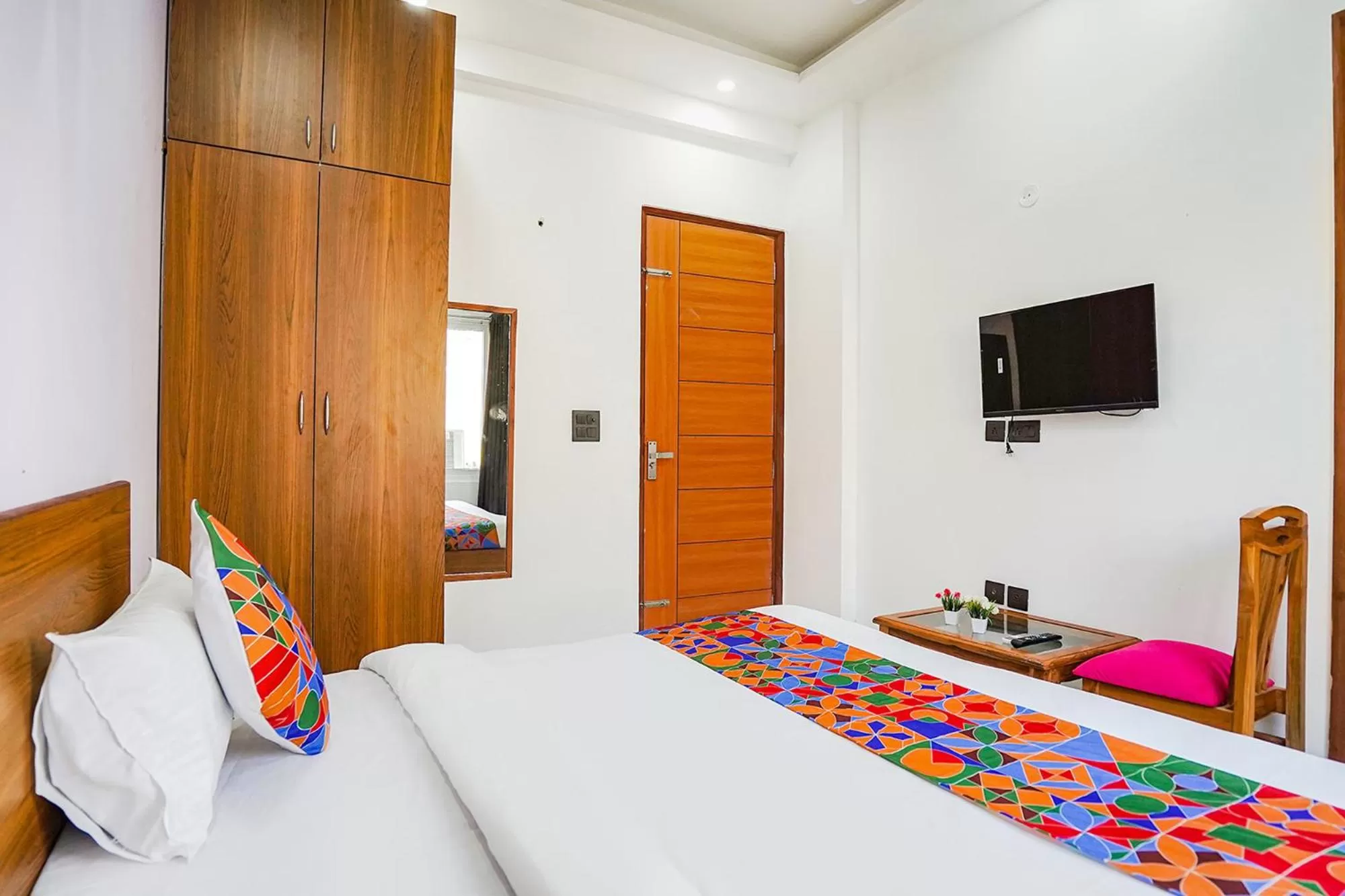 Bed in FabHotel Sunrise Sector 56