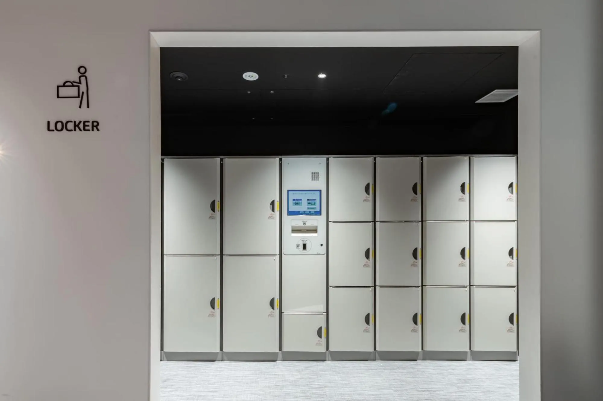 microwave in Prince Smart Inn Ebisu