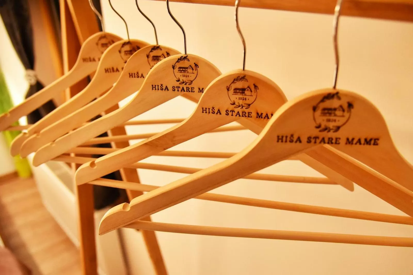 wardrobe in Hiša stare mame