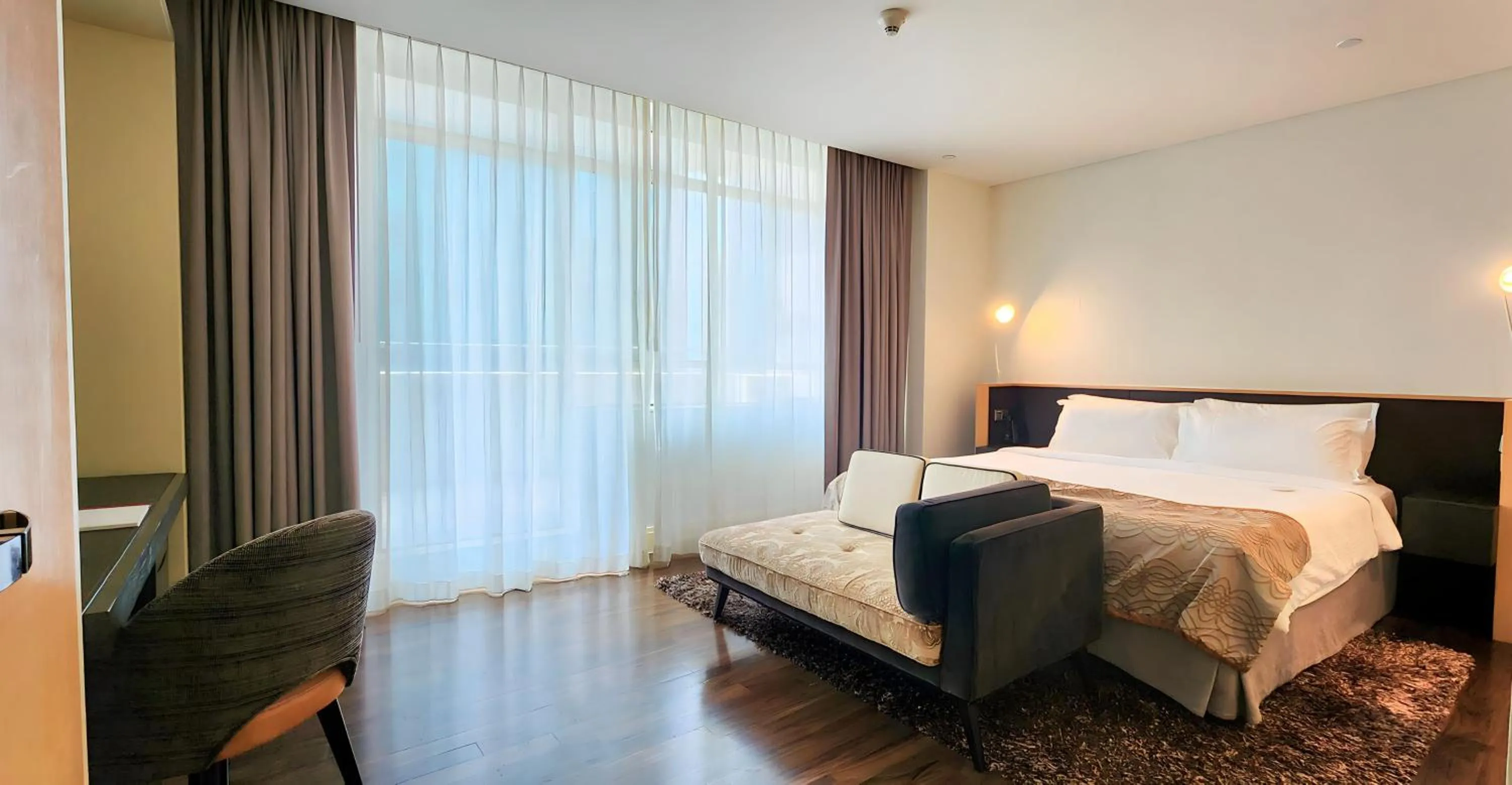 Bed in Ascott Raffles Place Singapore