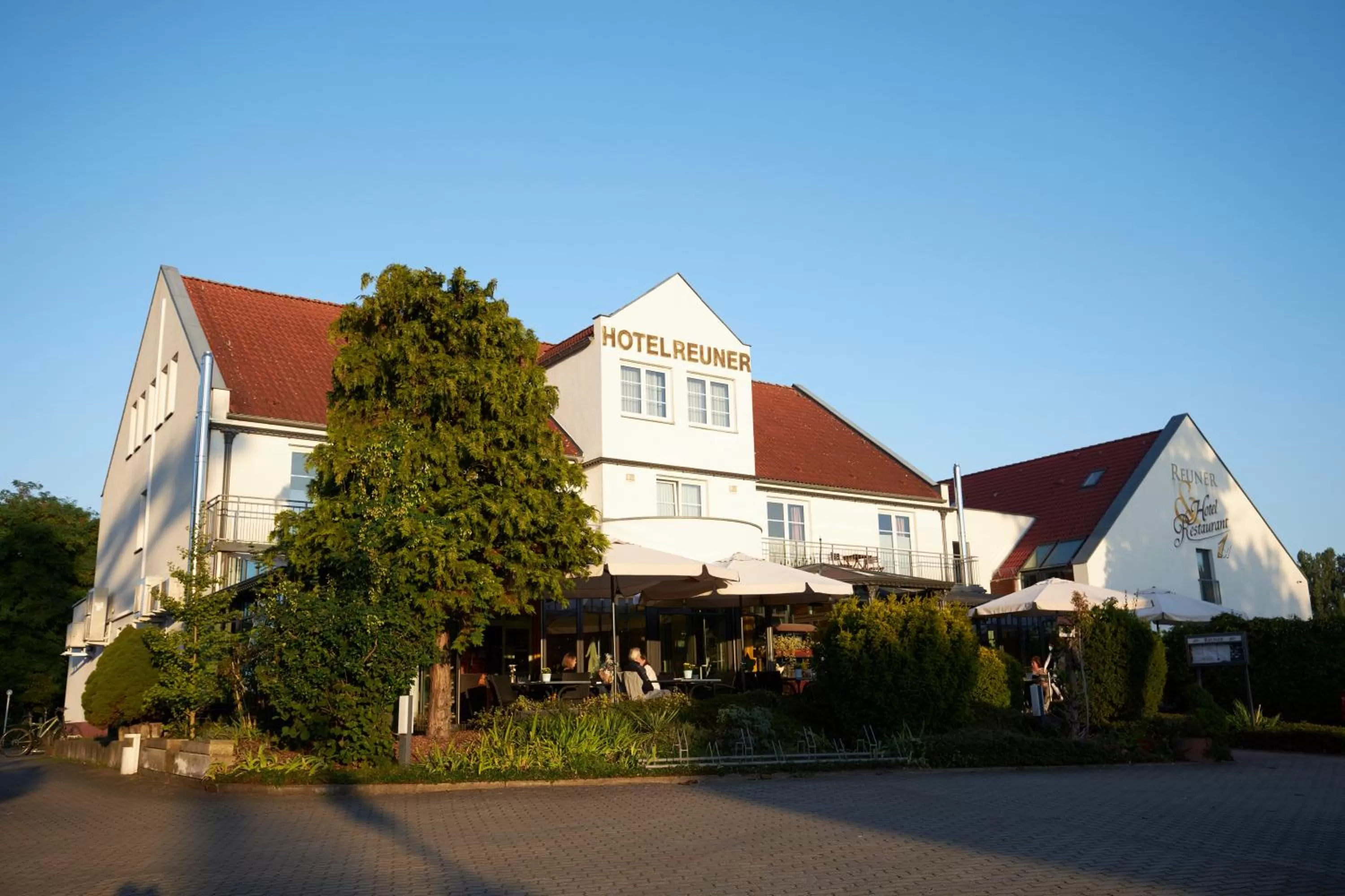 Property building in Flair Hotel Reuner