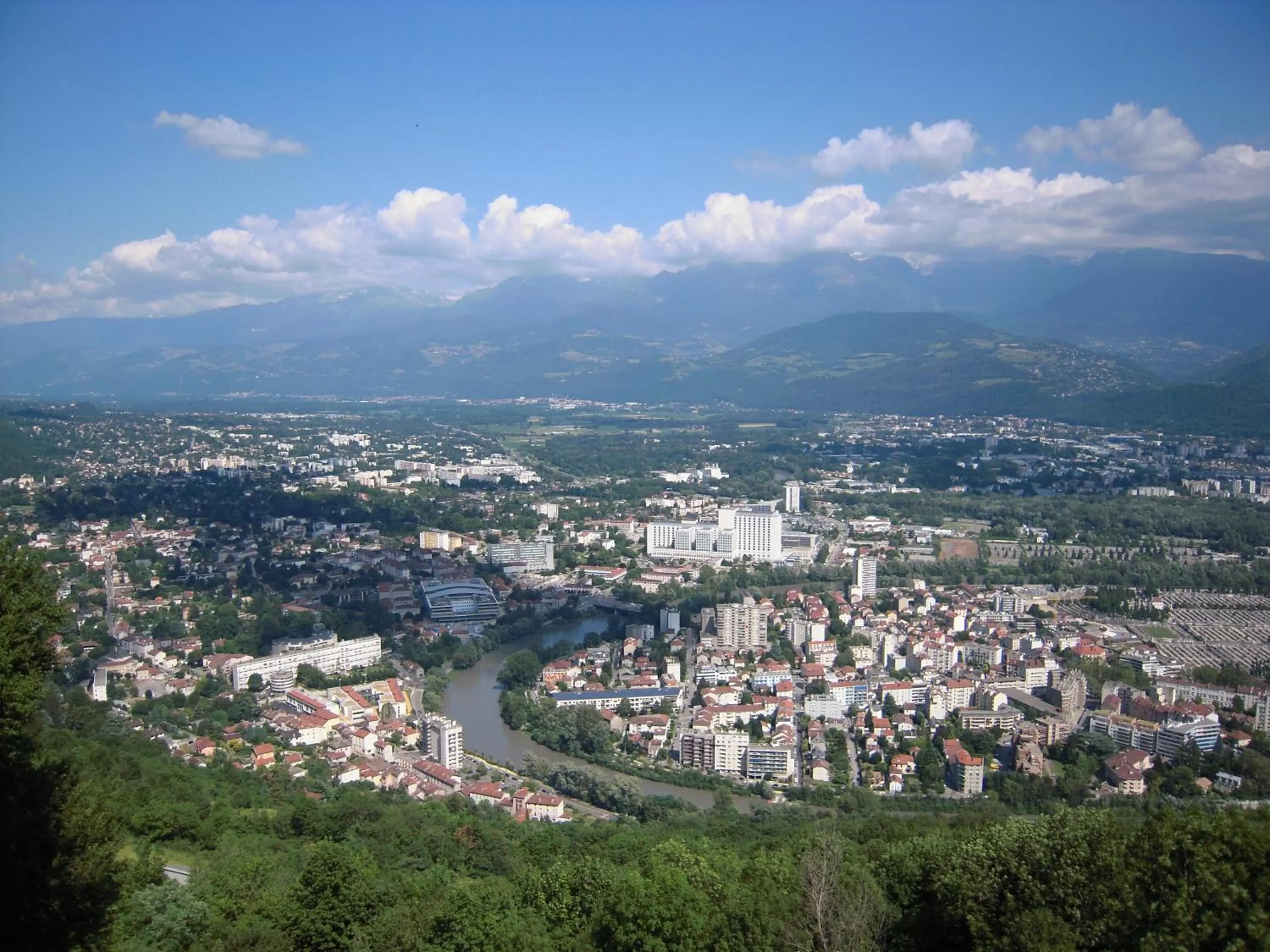 Nearby landmark in Novotel Grenoble Centre