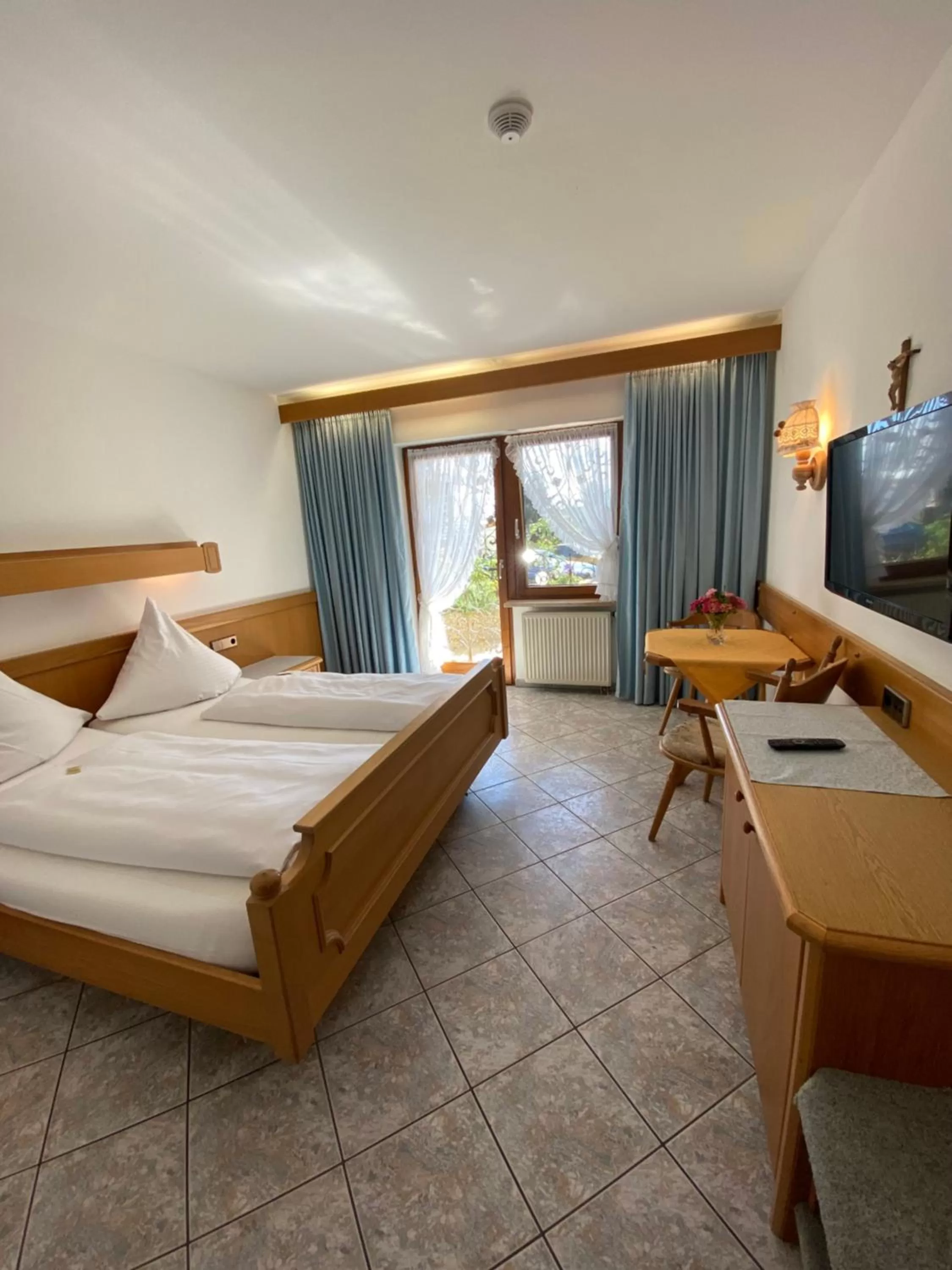 Bedroom, Bed in Hotel Haus Seehang