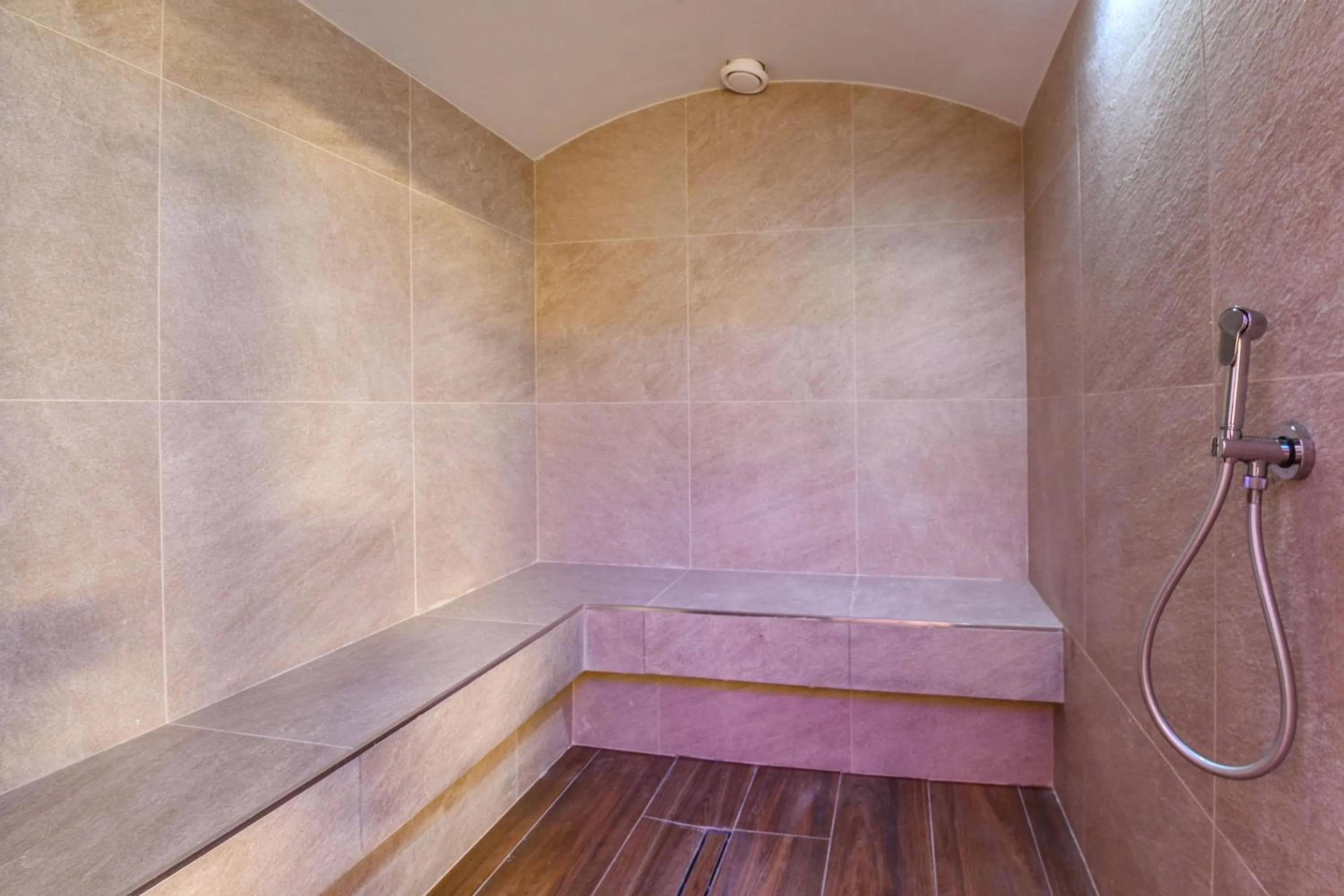 Steam room in Hotel Rivus