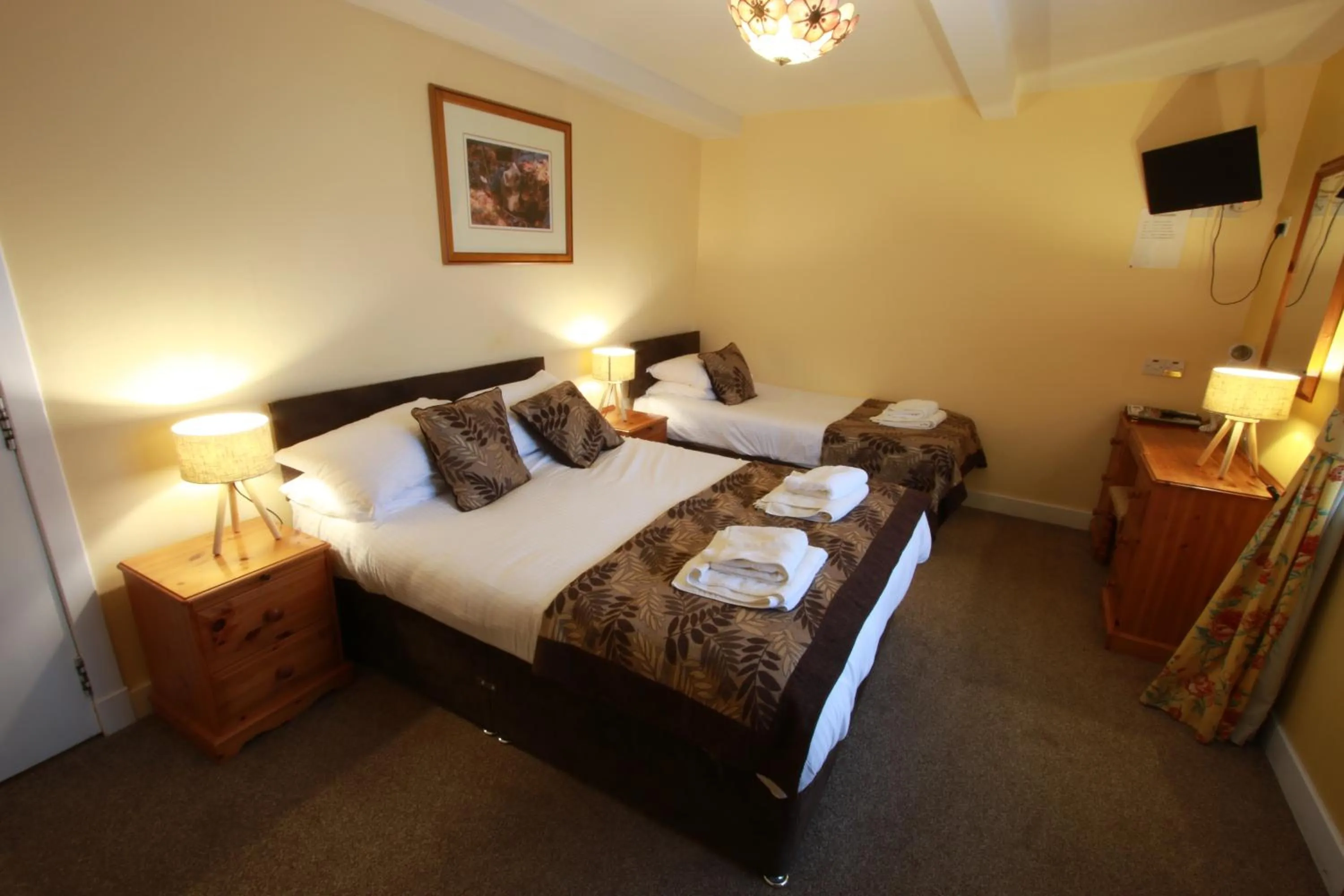 Bedroom, Bed in Inn at Ardgour