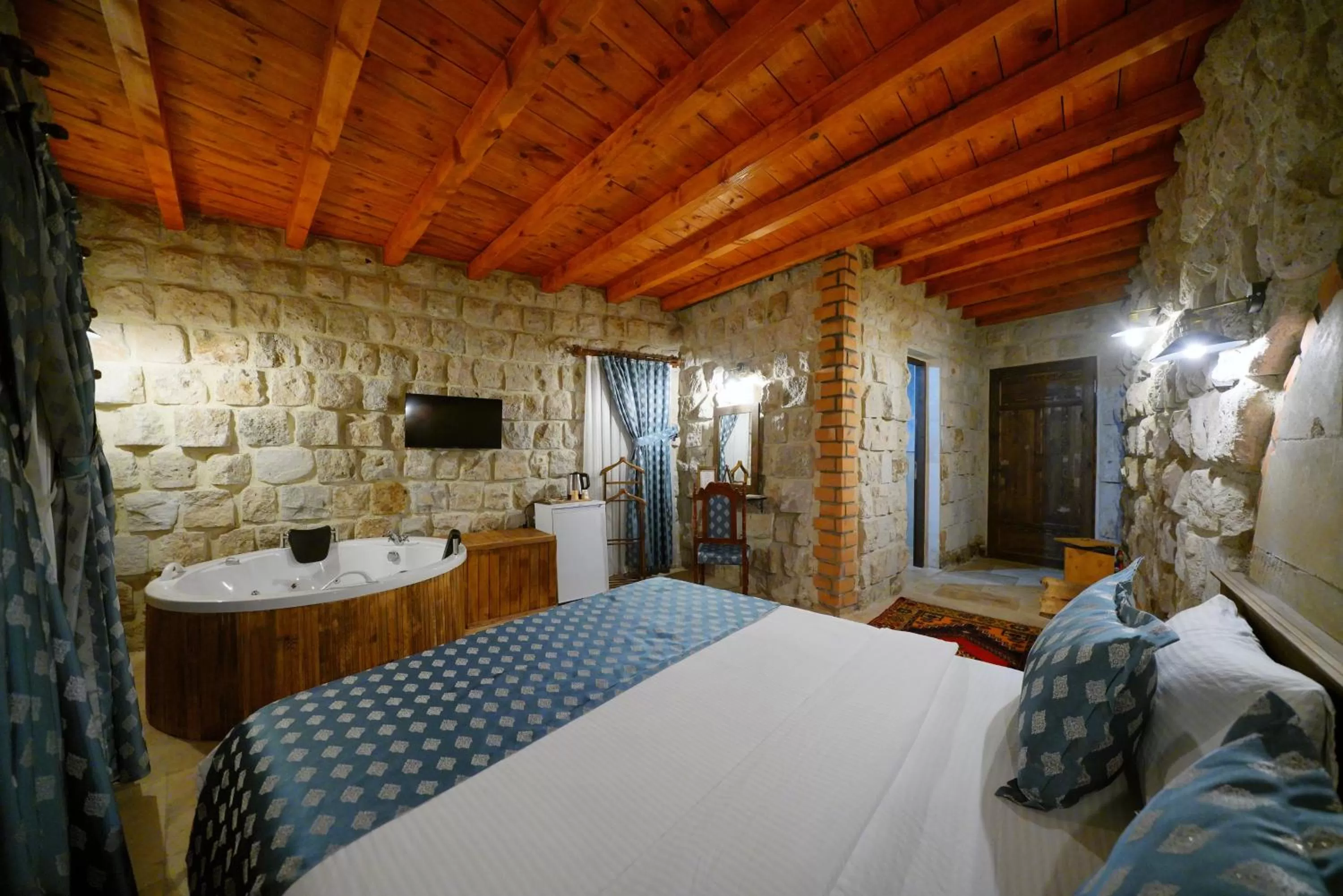 Bedroom, Bed in Cappadocia Nar Cave House & Swimming Pool