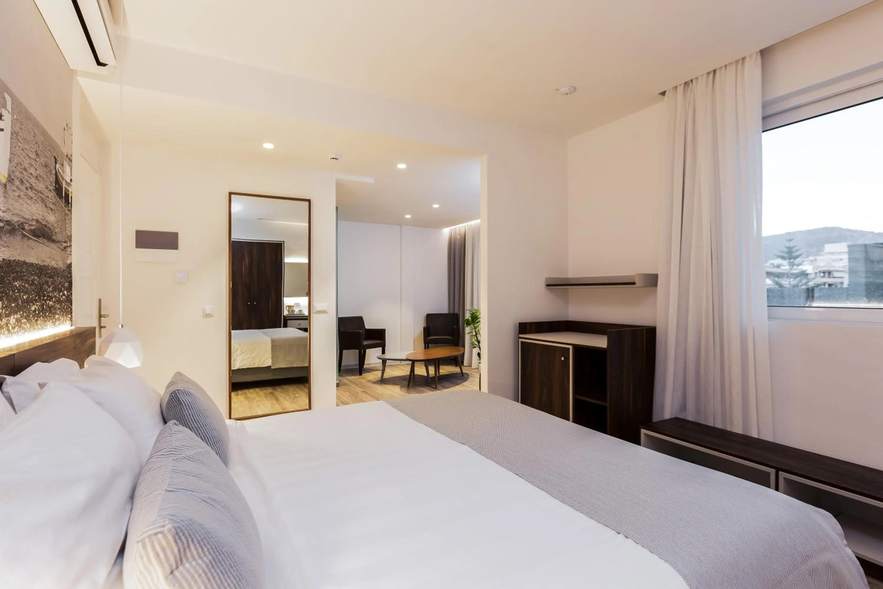 Photo of the whole room, Bed in Atrium Ambiance Hotel